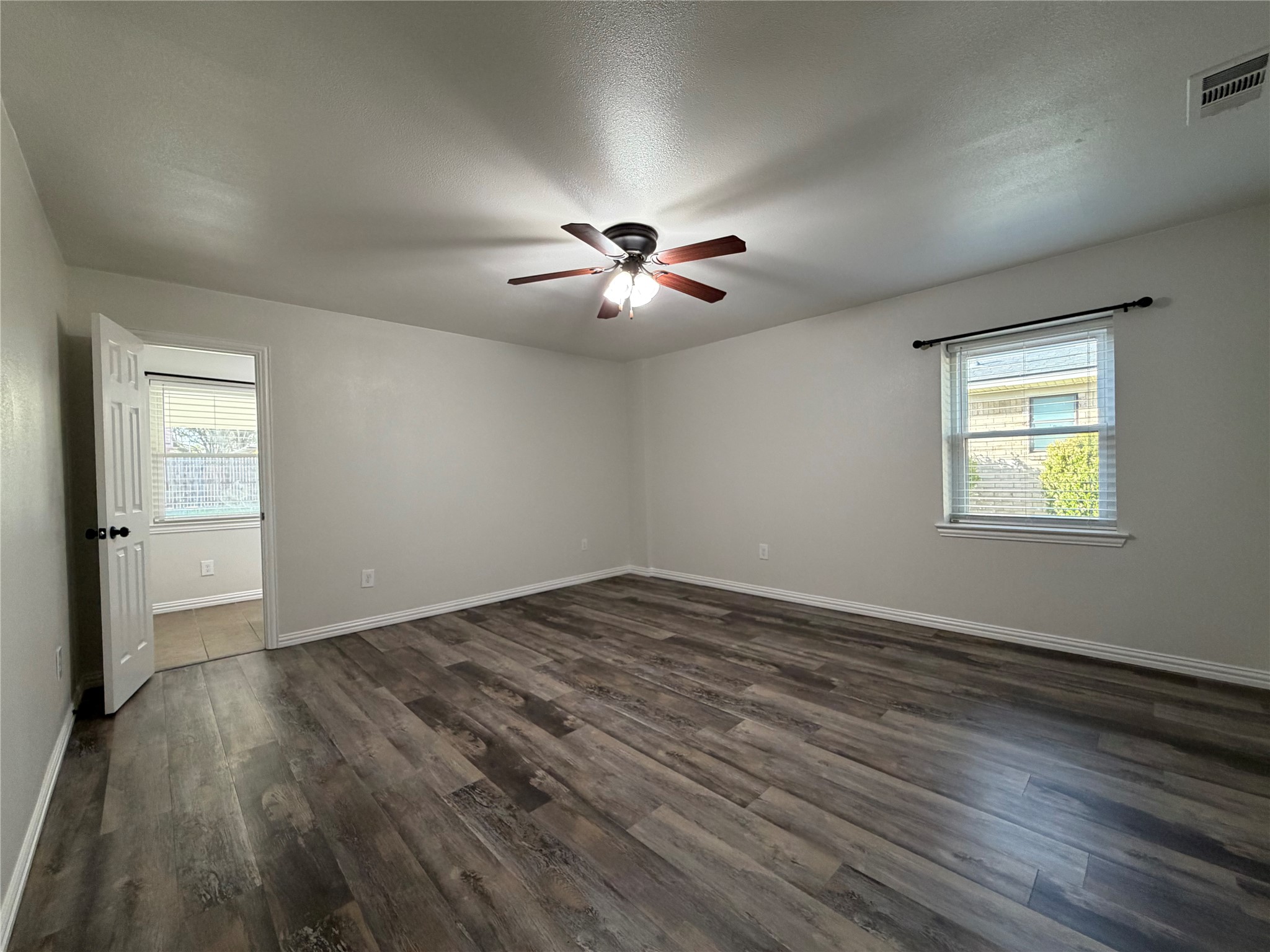 420 Opal Street Saginaw TX 76179