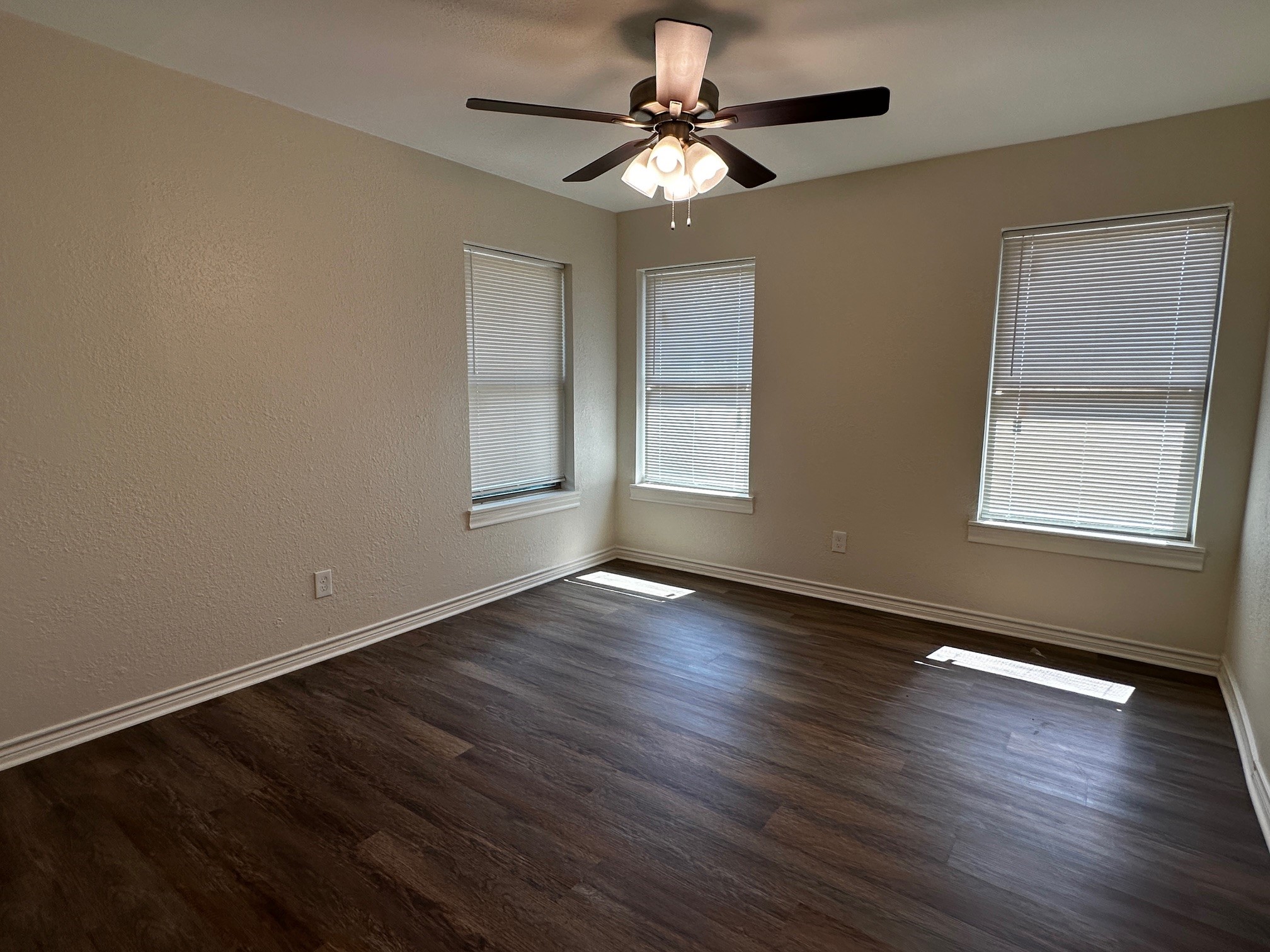 3417 Clary Avenue Fort Worth TX 76111