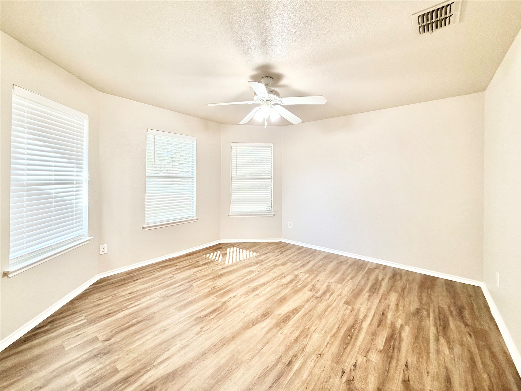 2809 Briargrove Lane Mckinney TX 75071