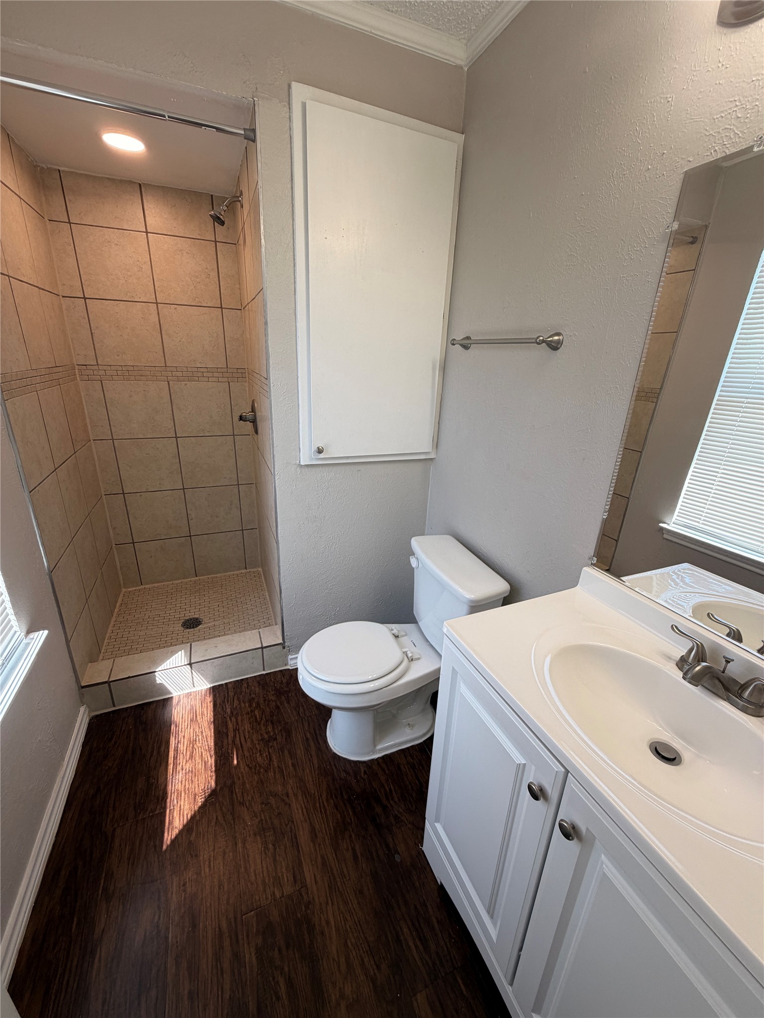 107 Hidalgo Lane Arlington TX 76014