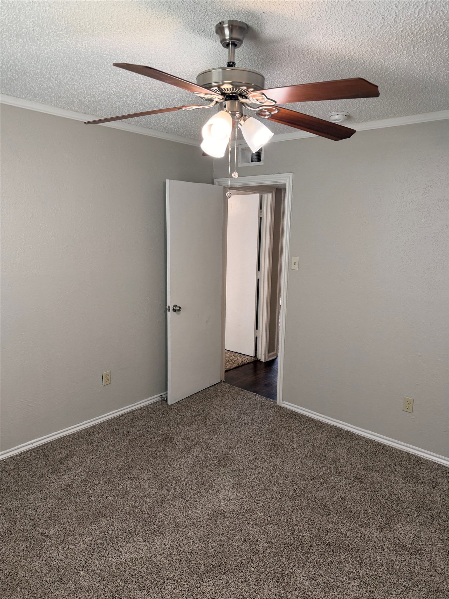 107 Hidalgo Lane Arlington TX 76014