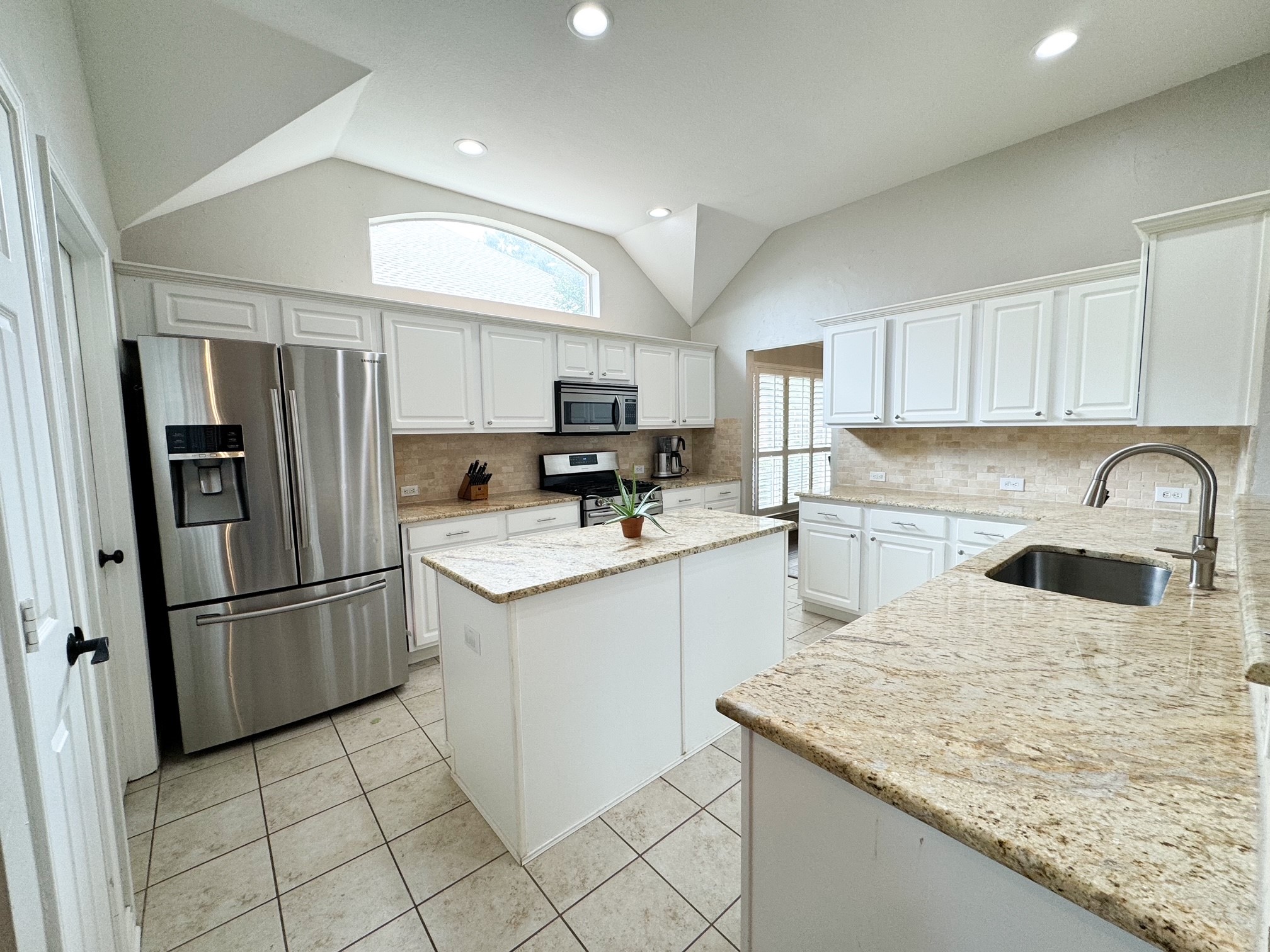 3613 Lauren Drive Mckinney TX 75070