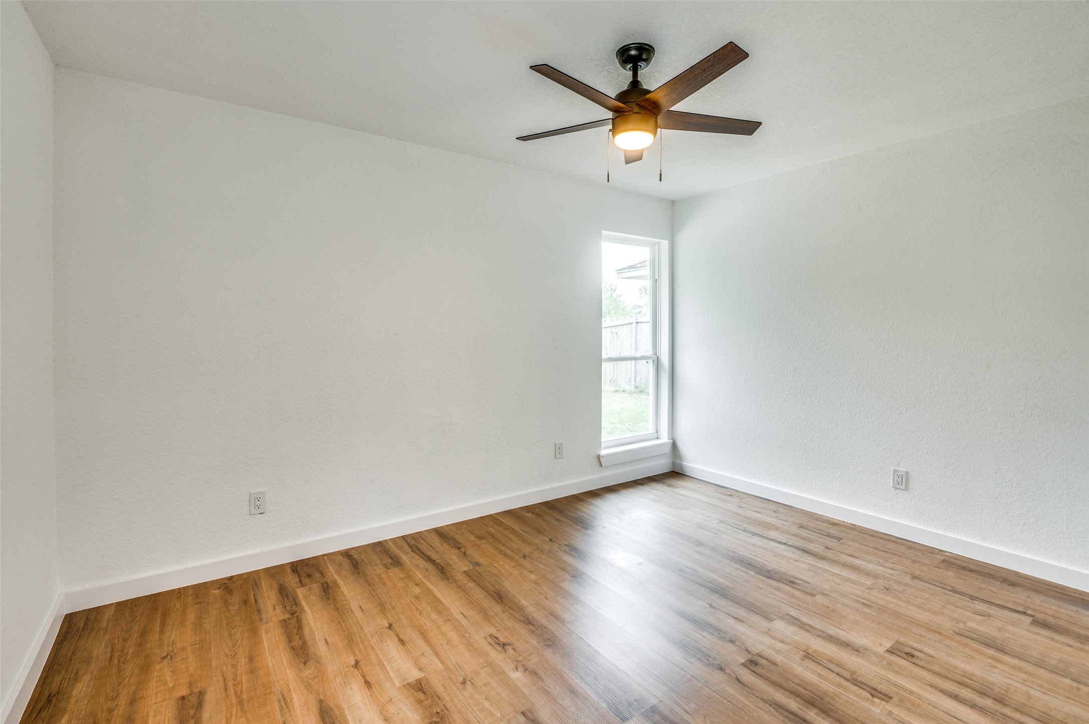 1108 Highpoint Road Bedford TX 76022
