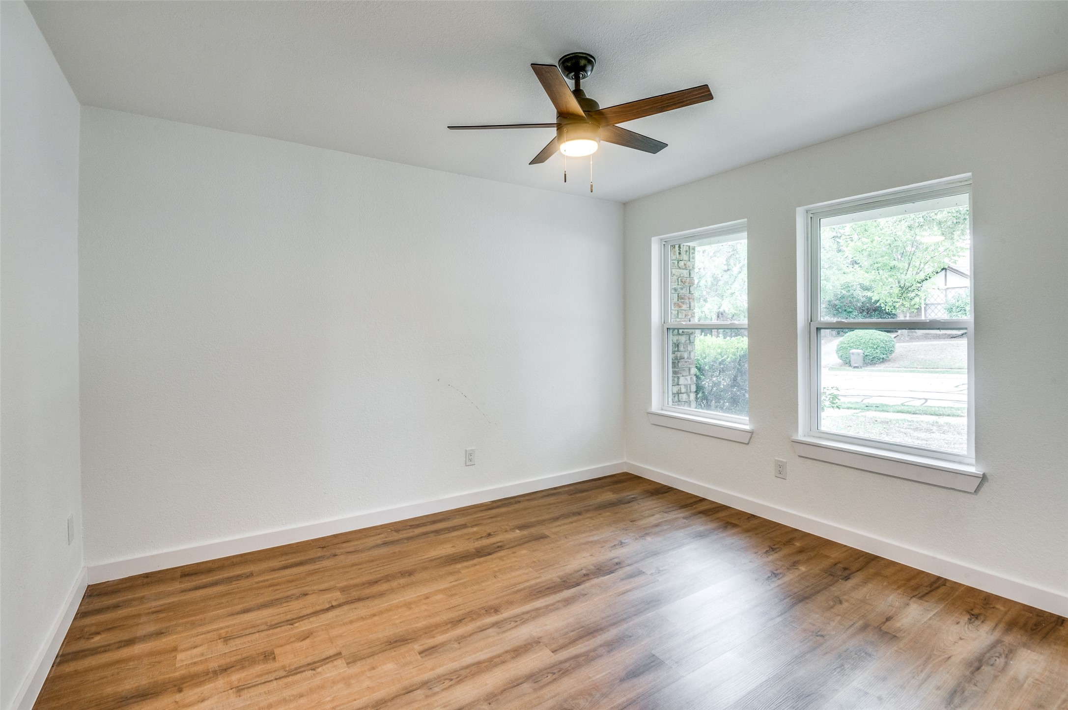1108 Highpoint Road Bedford TX 76022