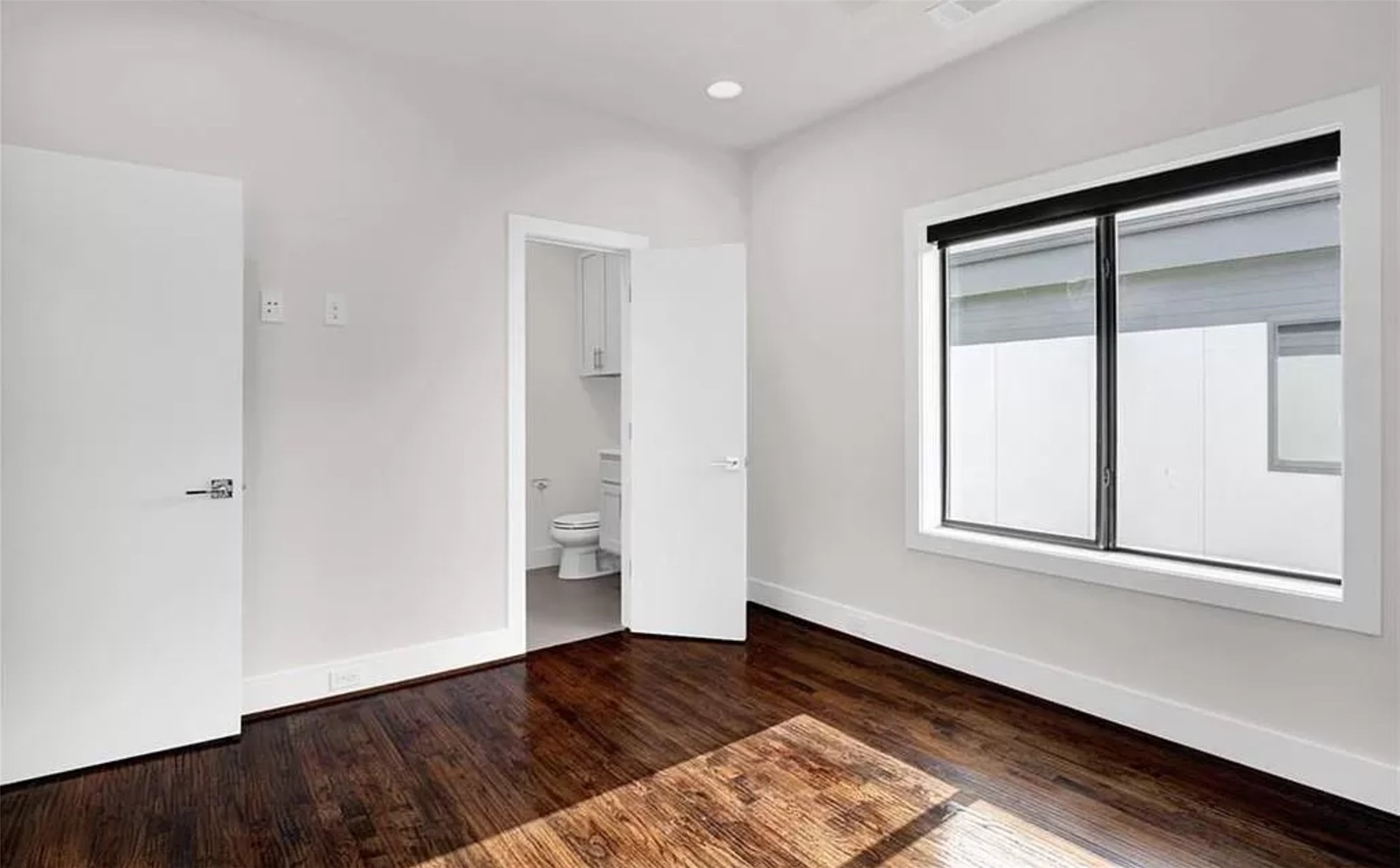 5604 Lindell Avenue Dallas TX 75206