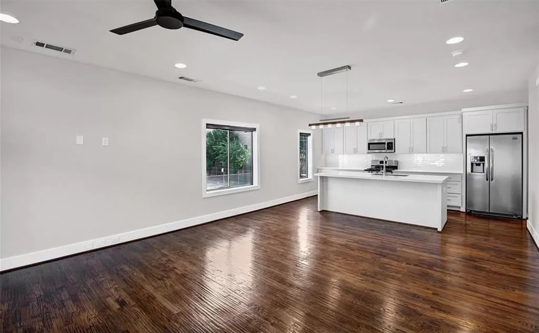 5604 Lindell Avenue Dallas TX 75206
