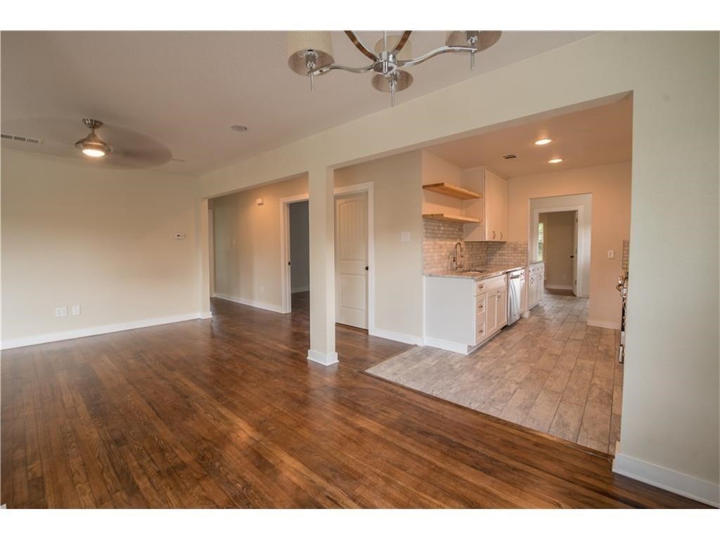 3553 Mission Street Fort Worth TX 76109