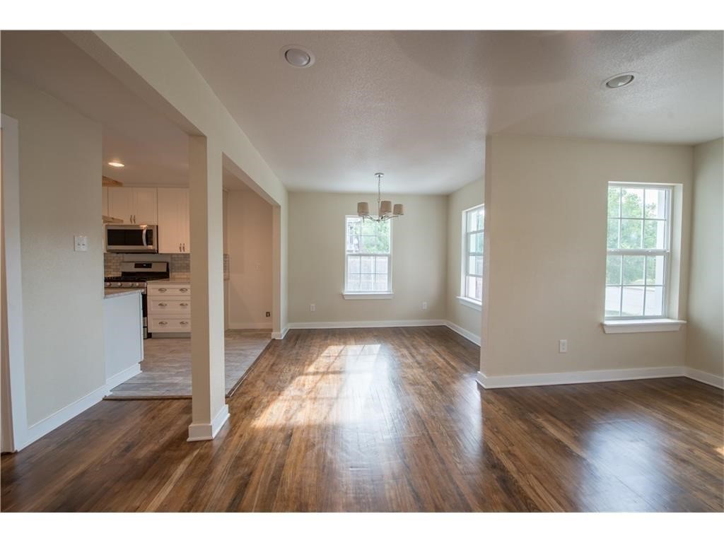 3553 Mission Street Fort Worth TX 76109