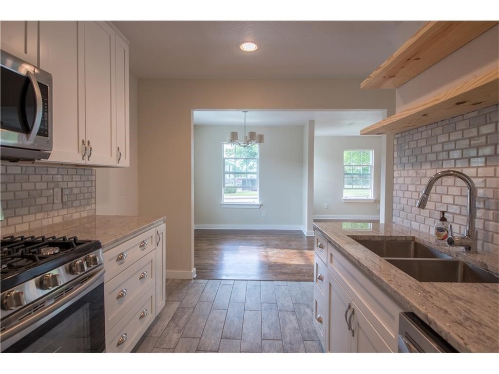 3553 Mission Street Fort Worth TX 76109