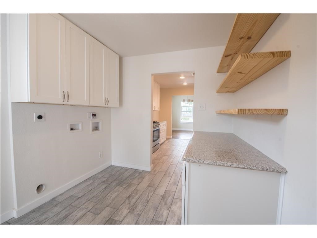3553 Mission Street Fort Worth TX 76109