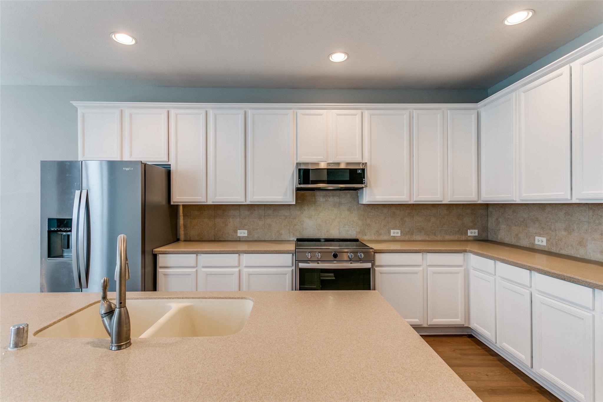 3725 Vienna Street Irving TX 75038