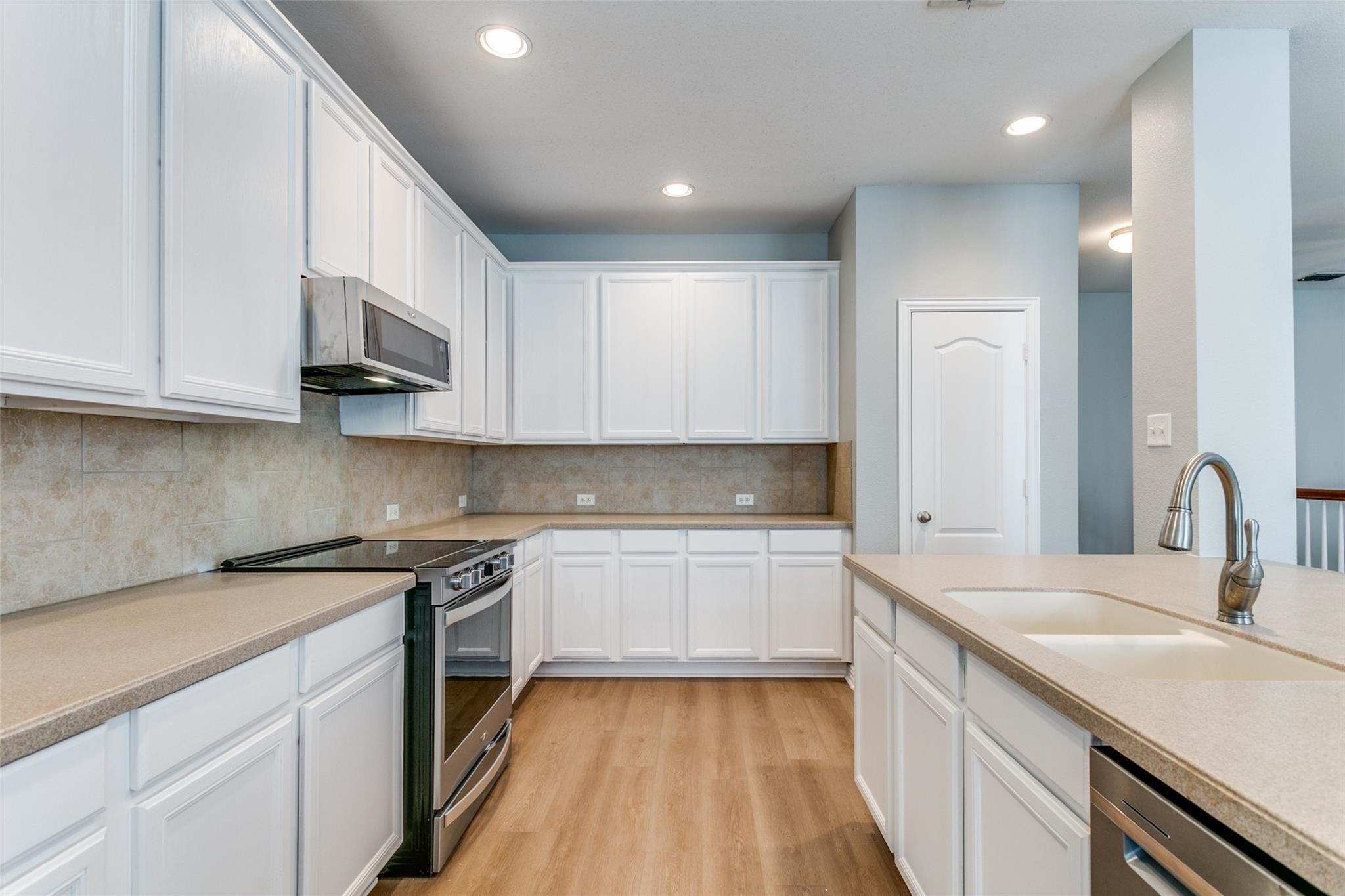 3725 Vienna Street Irving TX 75038