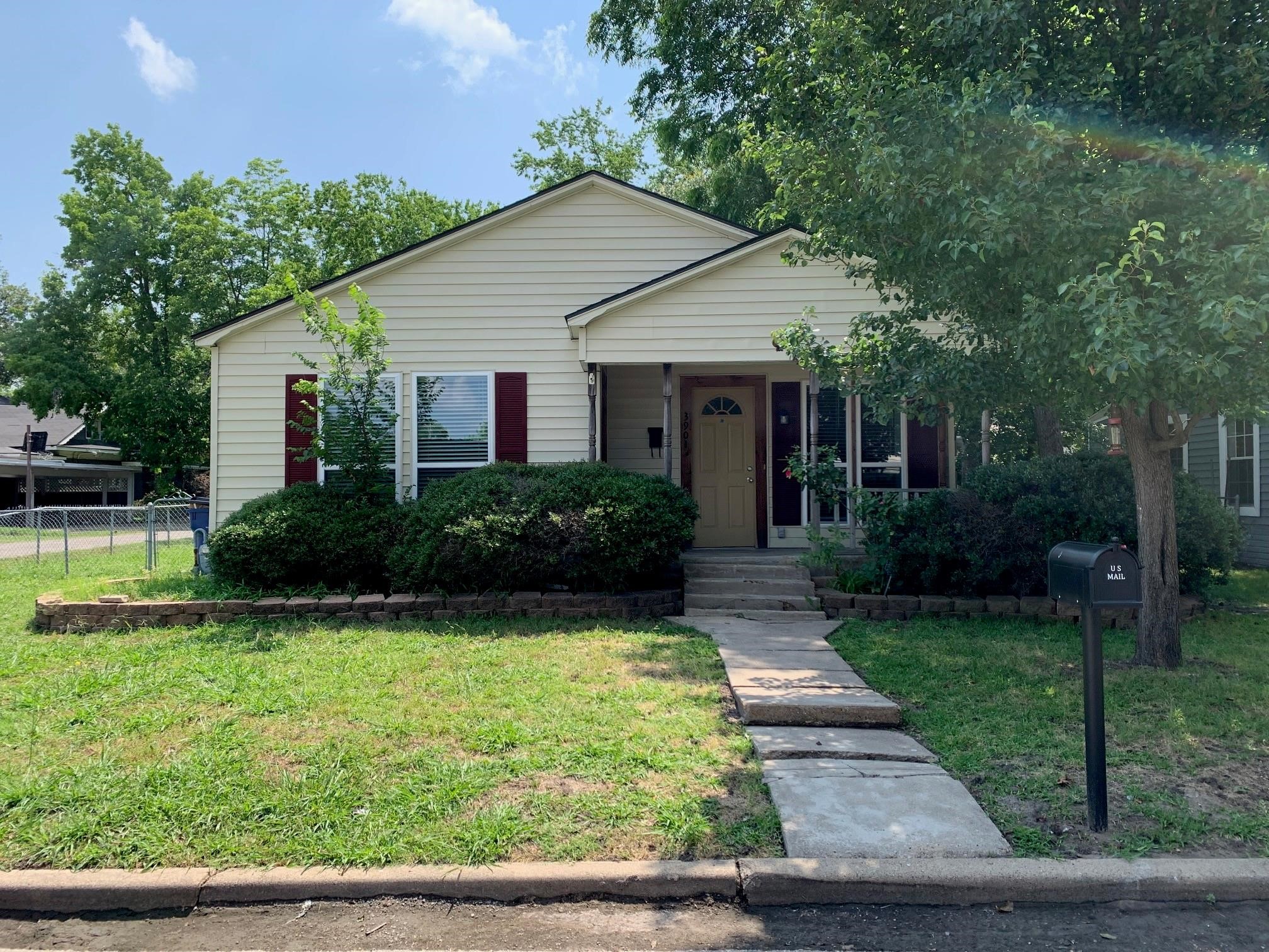 3901 Bois D Arc Street Greenville TX 75401