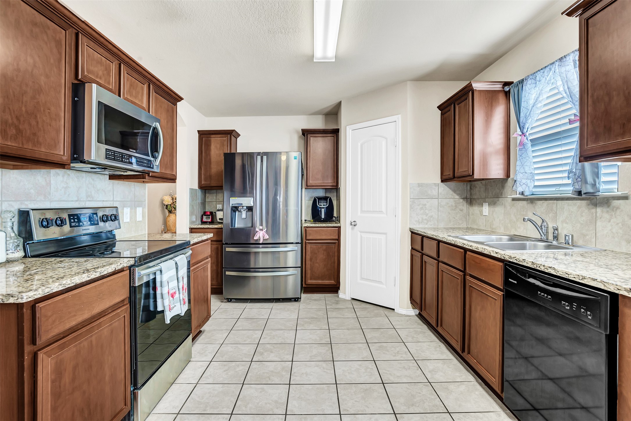 1201 Jasper Crossing Princeton TX 75407