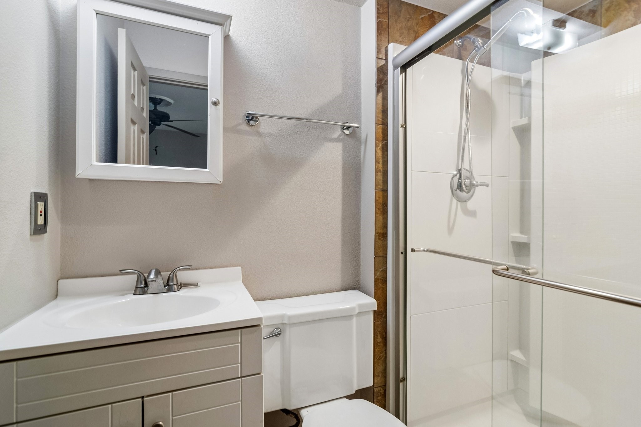 13203 - 13205 Kit Lane Dallas TX 75240