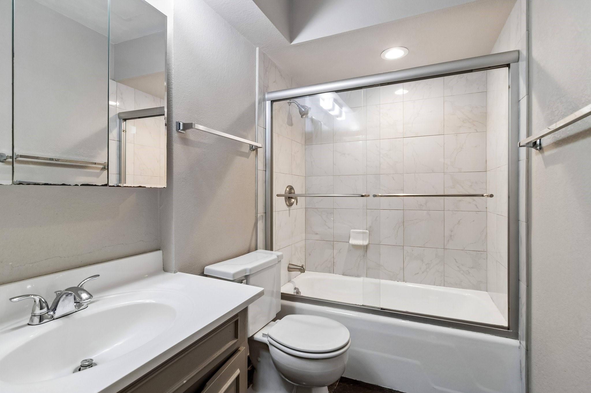 13203 - 13205 Kit Lane Dallas TX 75240