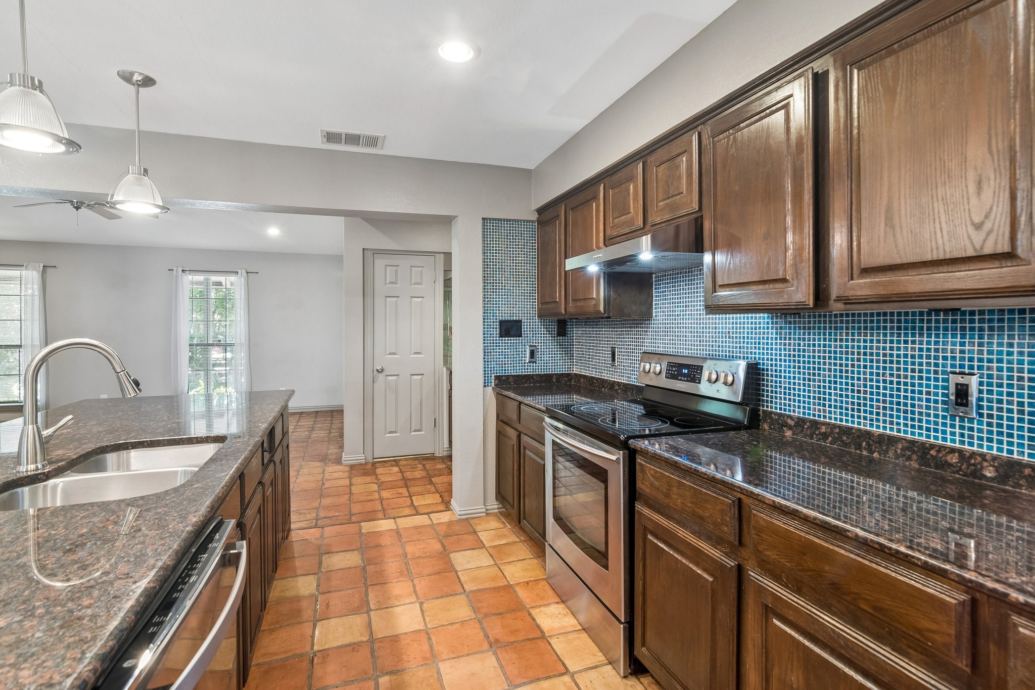 13203 - 13205 Kit Lane Dallas TX 75240