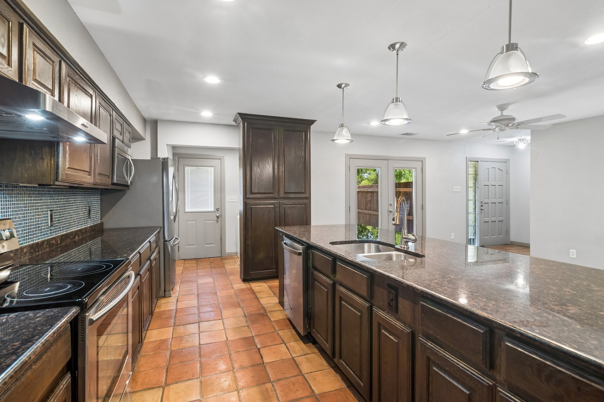 13203 - 13205 Kit Lane Dallas TX 75240