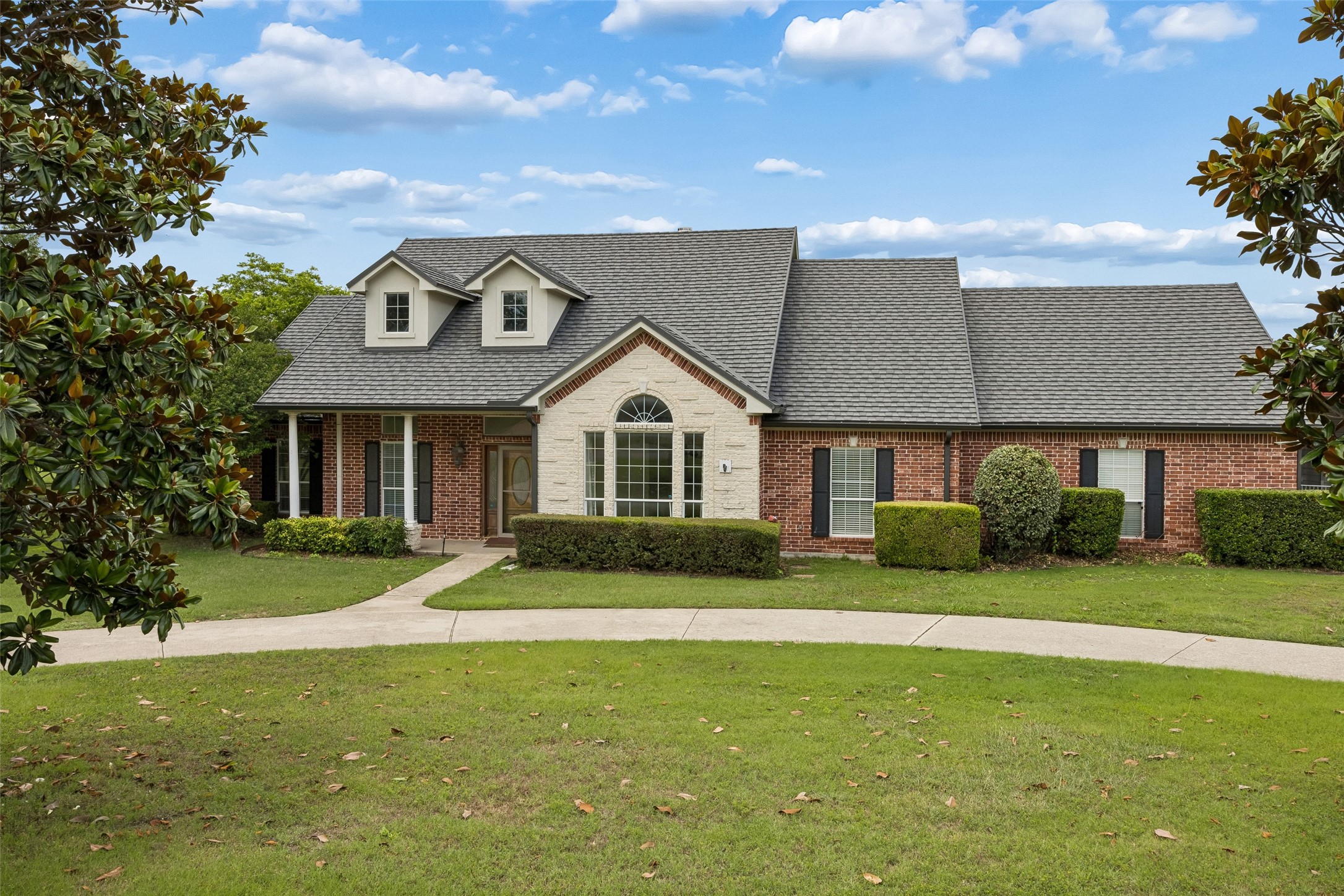 3983 Peregrine Point Celina TX 75009