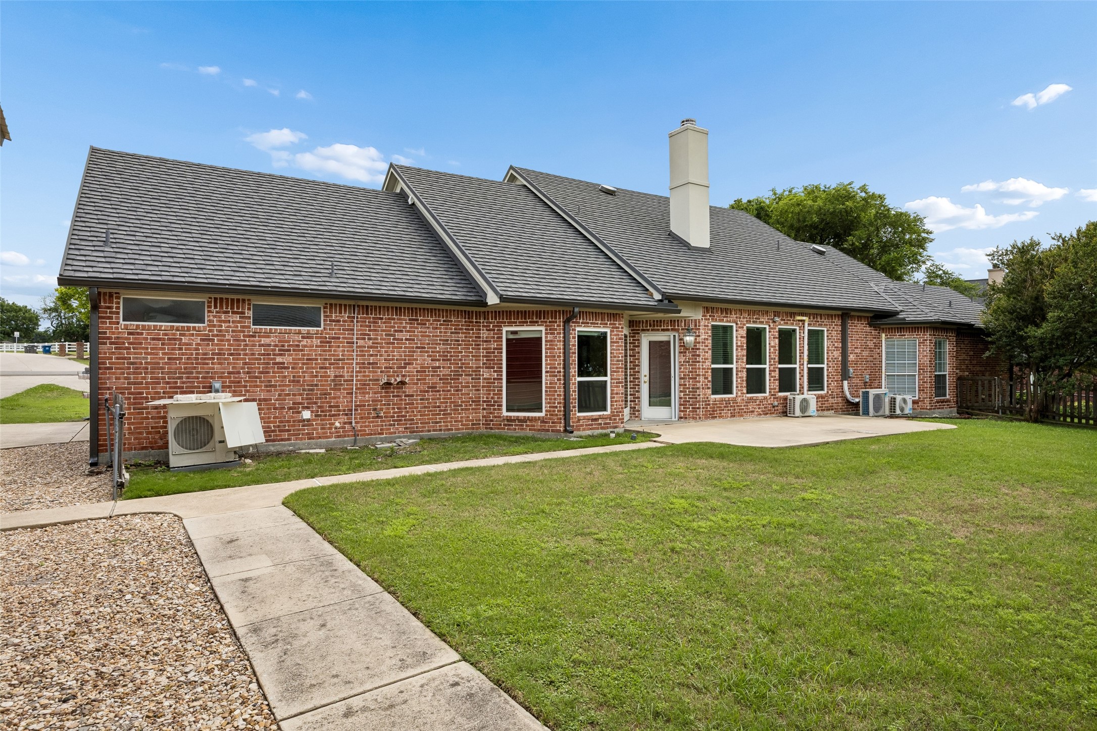 3983 Peregrine Point Celina TX 75009