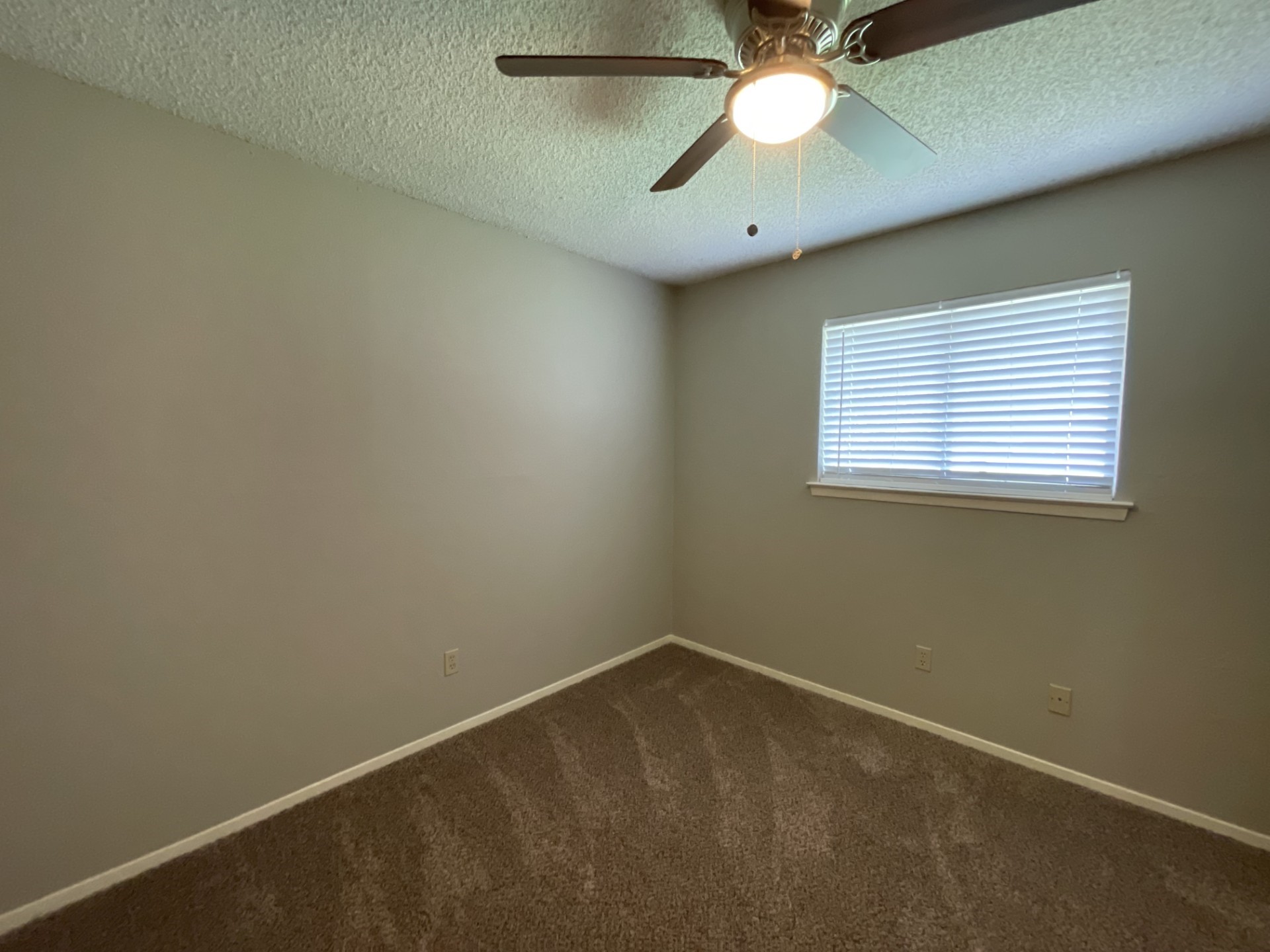 4607 Andalusia Trail Arlington TX 76017