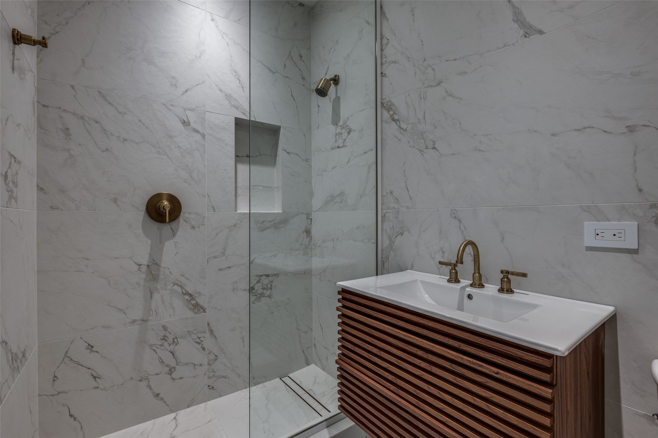 12002 Timberlake Court Dallas TX 75230