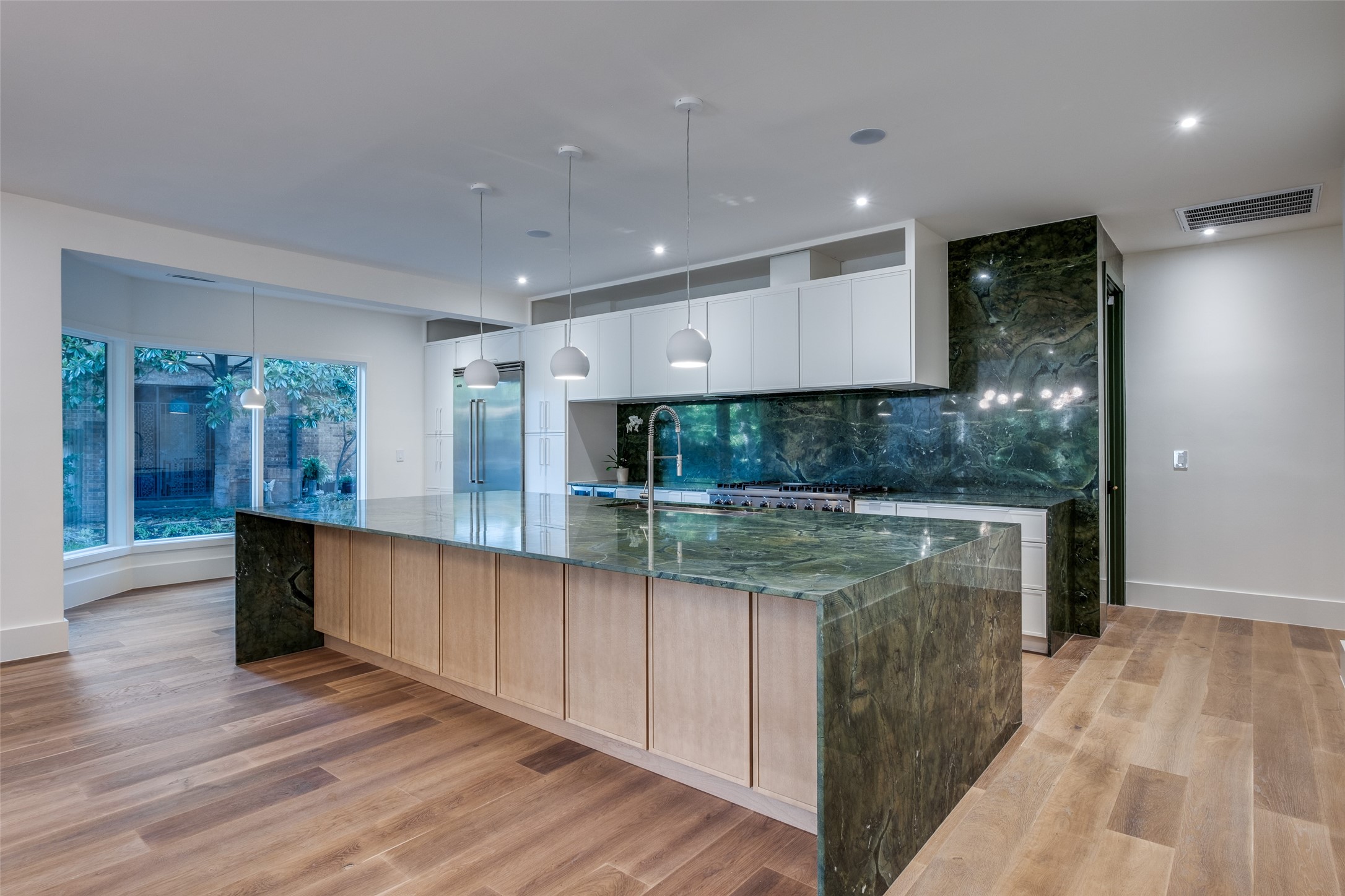 12002 Timberlake Court Dallas TX 75230