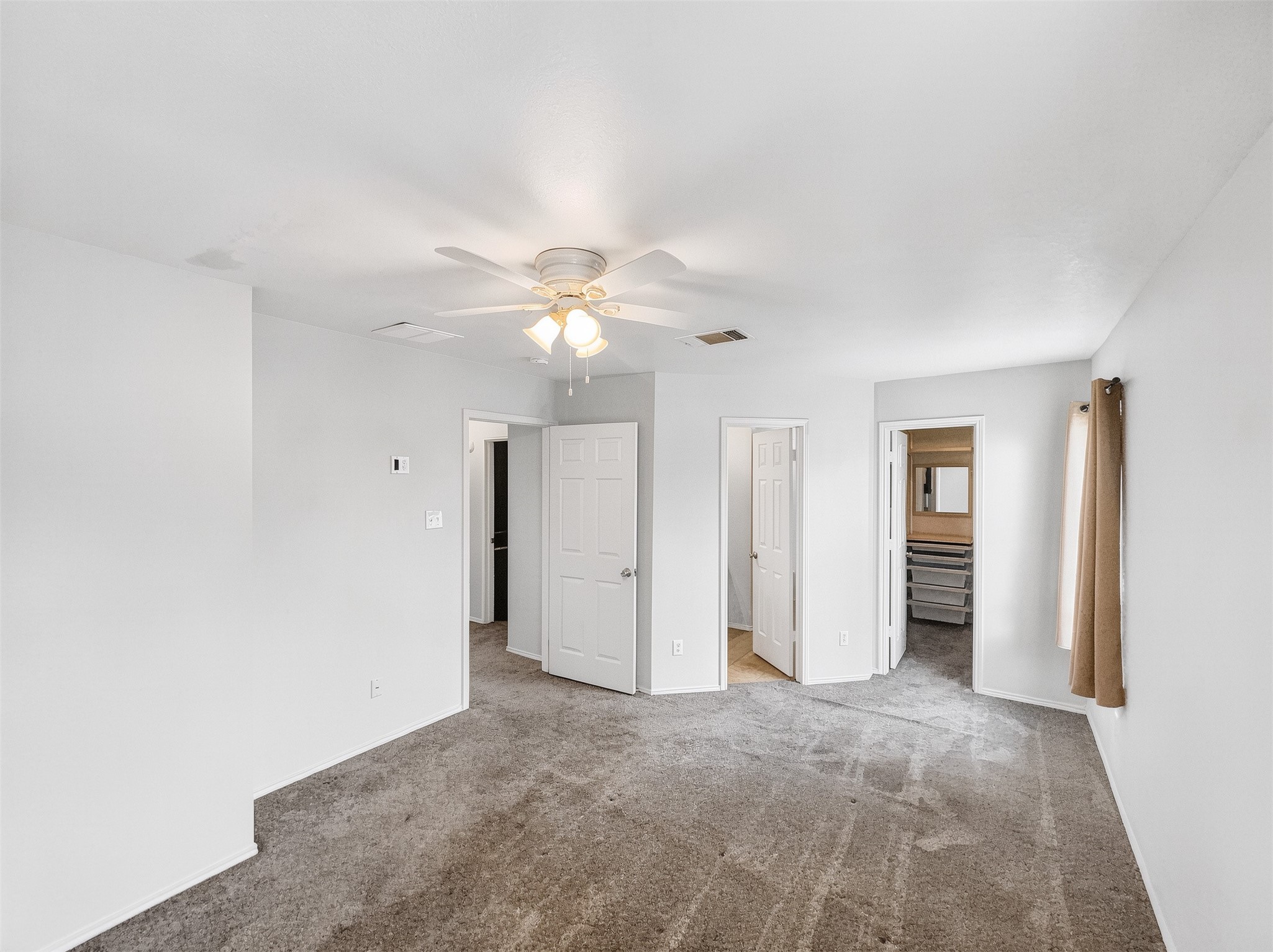 3211 Roundtree Lane Garland TX 75044