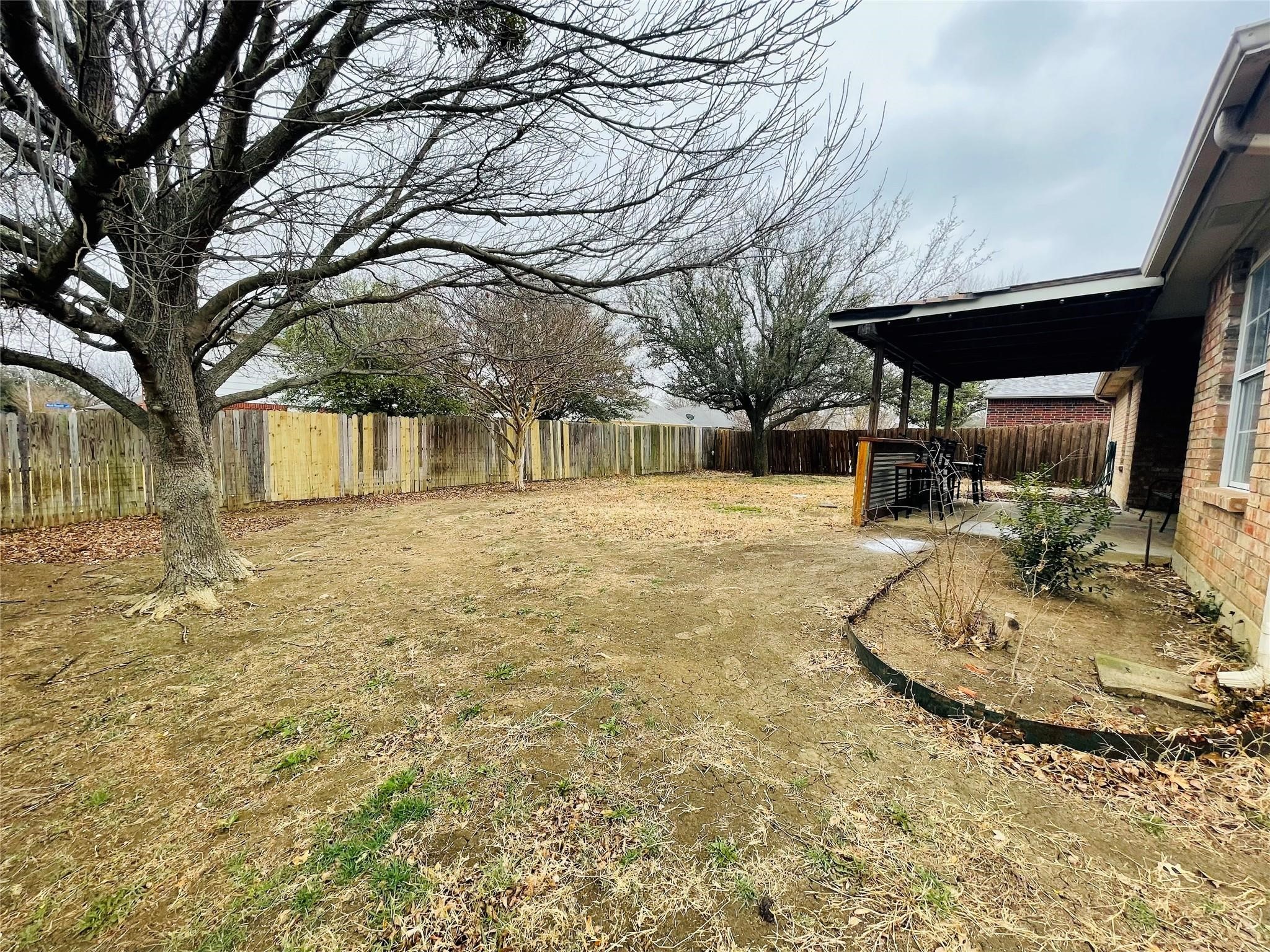 5501 White Dove Drive Arlington TX 76017