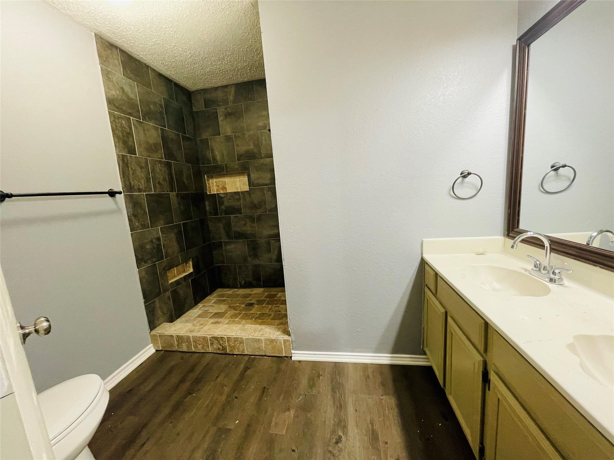 5501 White Dove Drive Arlington TX 76017