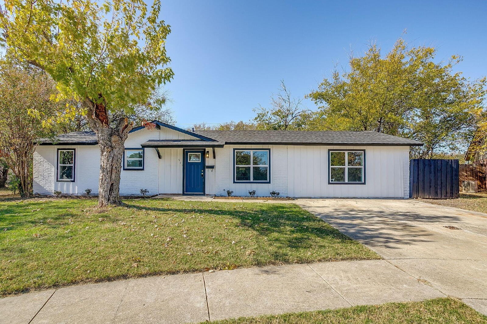 521 Mesquite Avenue Crowley TX 76036