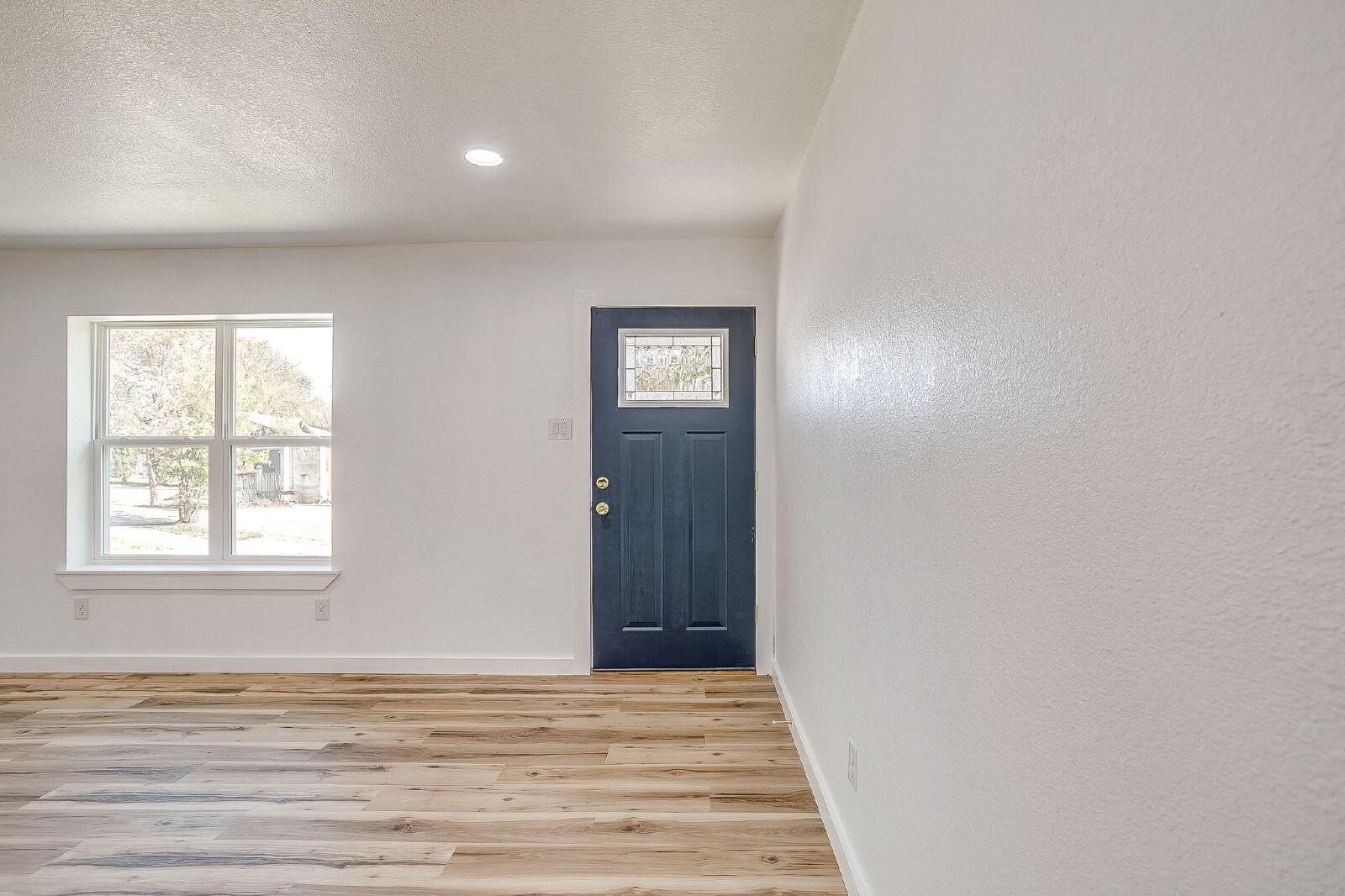 521 Mesquite Avenue Crowley TX 76036