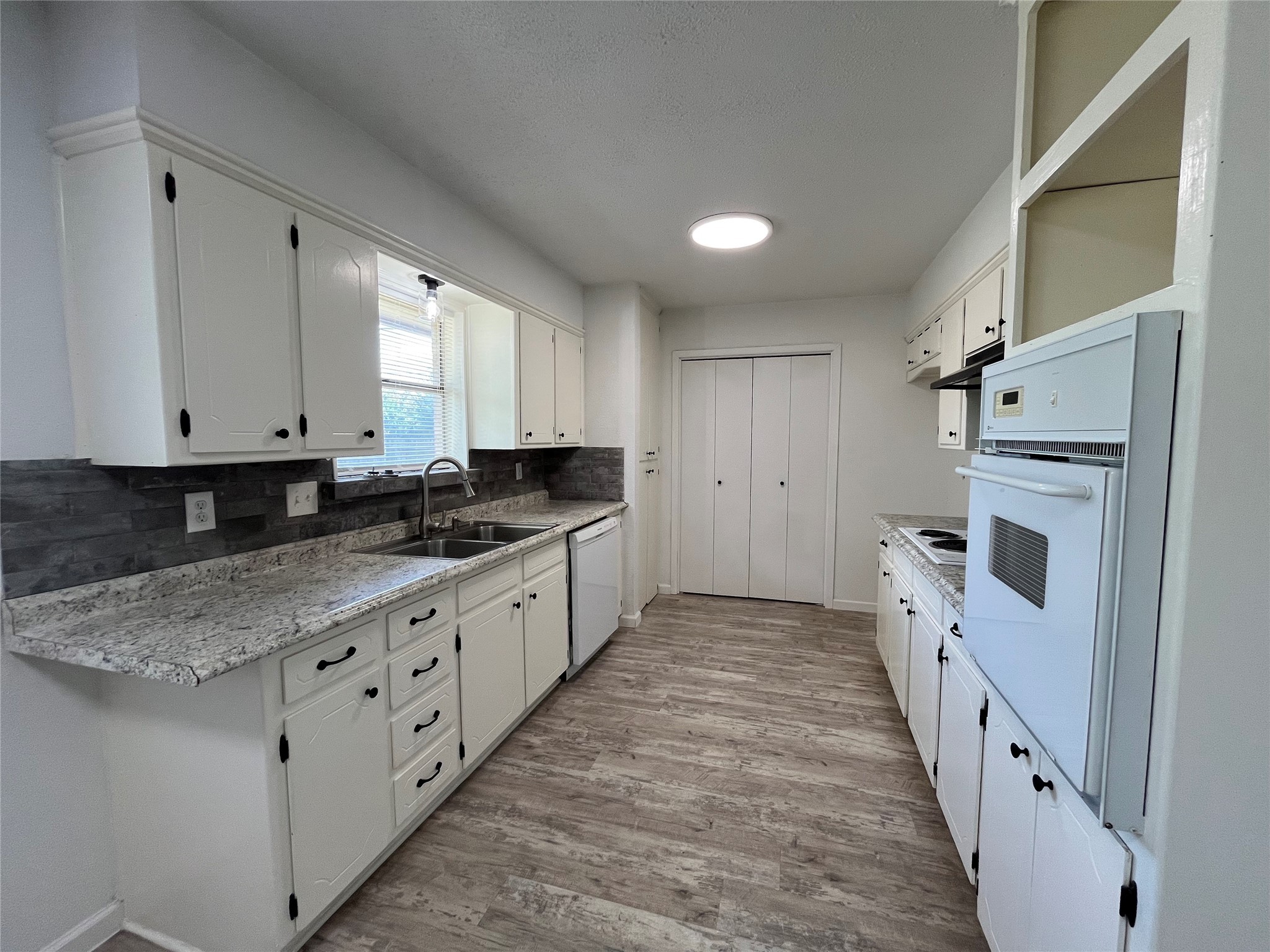 6415 Circo Drive De Cordova TX 76049