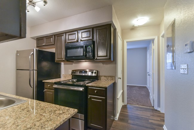 820 Southeast Parkway Azle TX 76020