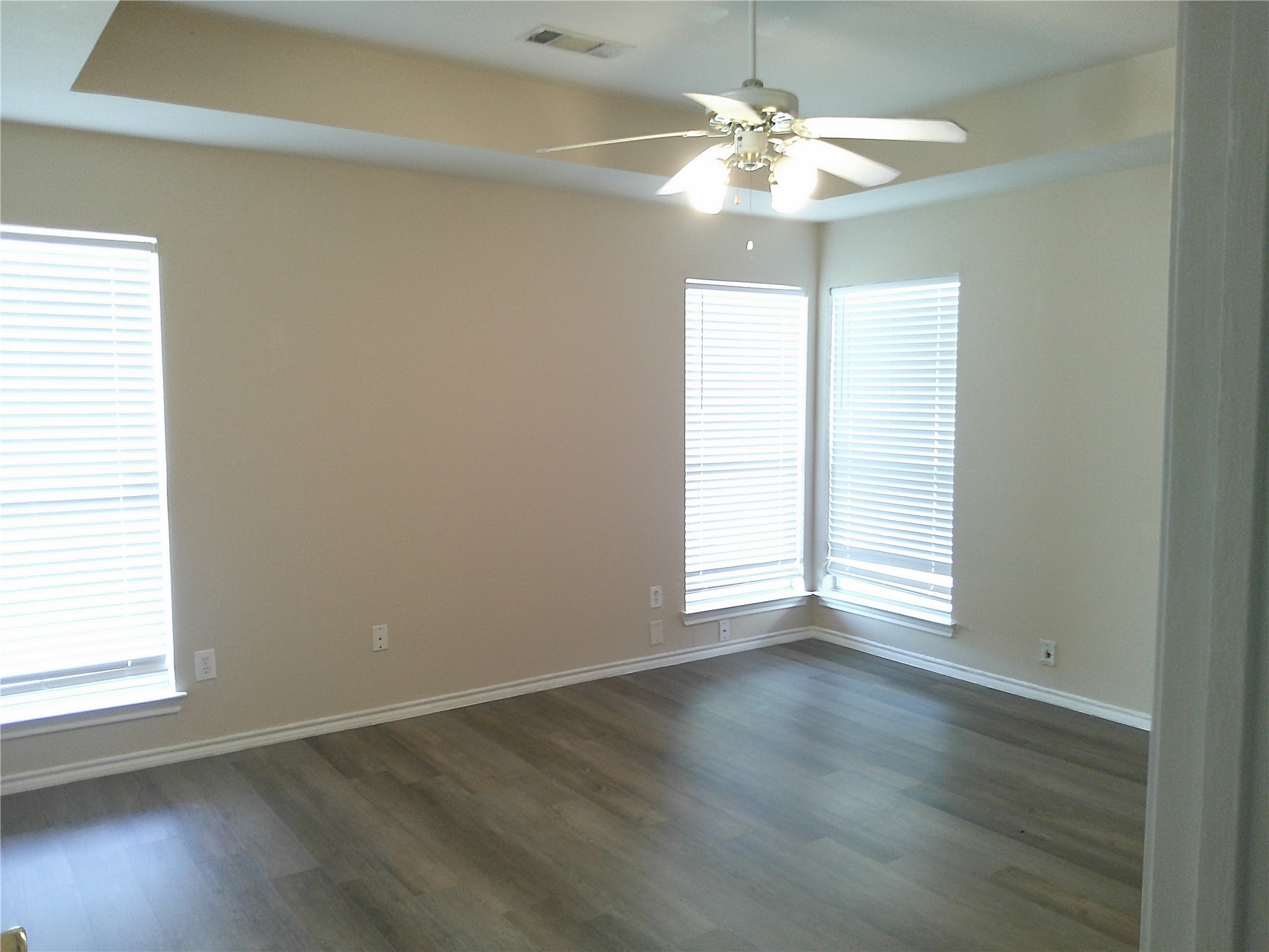 5644 Indian Hill Drive Arlington TX 76018