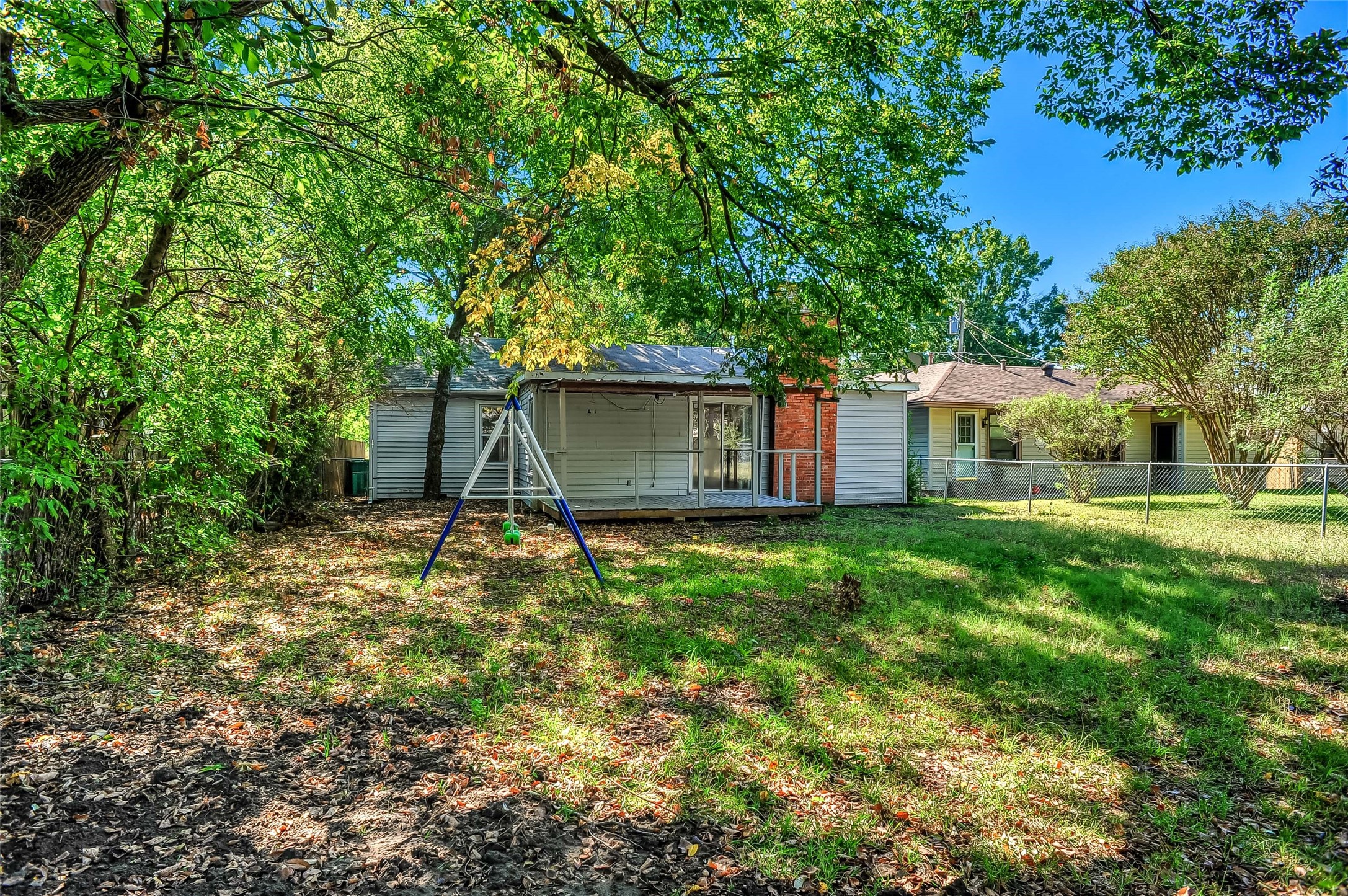 411 W Taylor Street Sherman TX 75092
