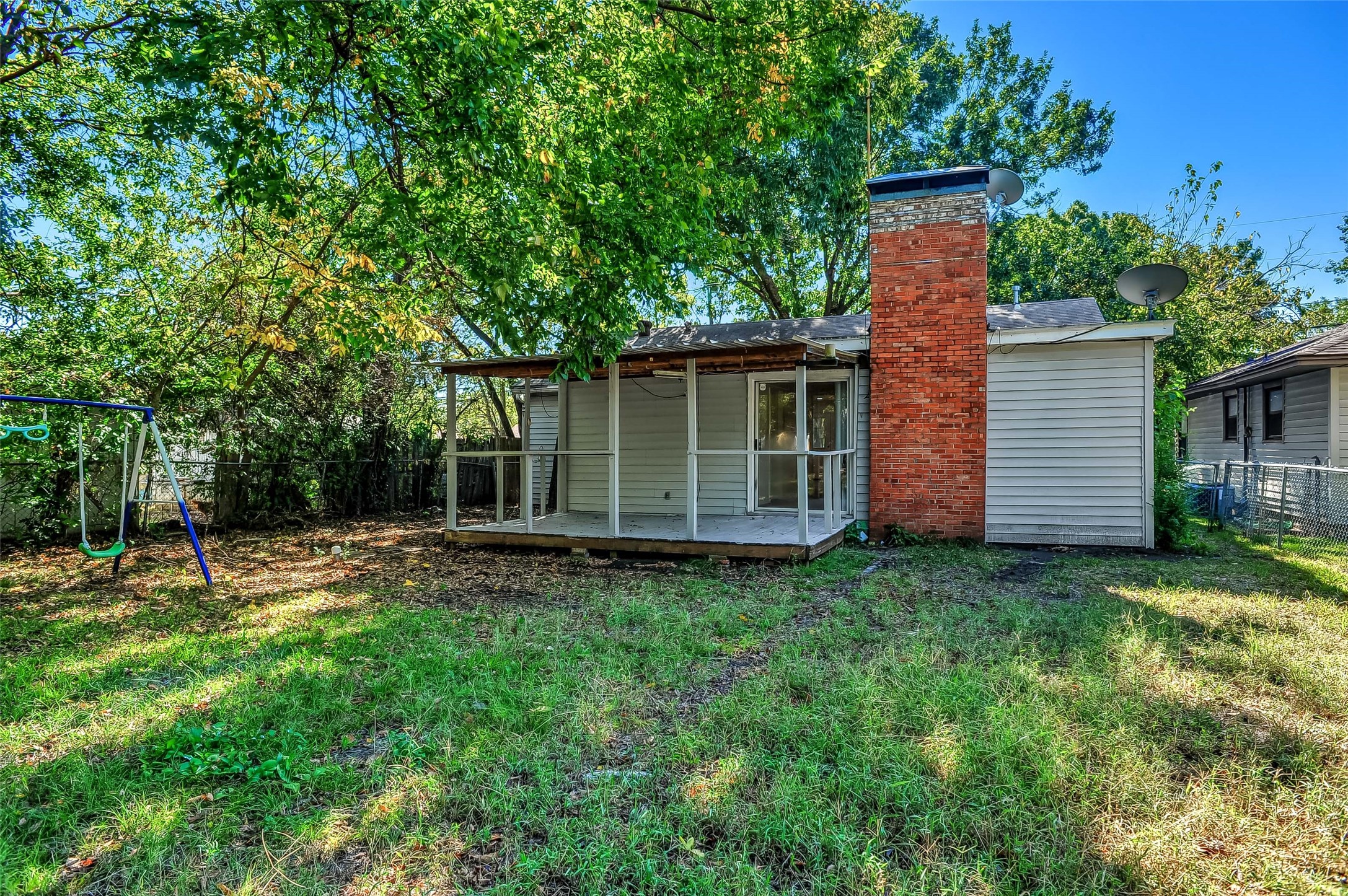 411 W Taylor Street Sherman TX 75092