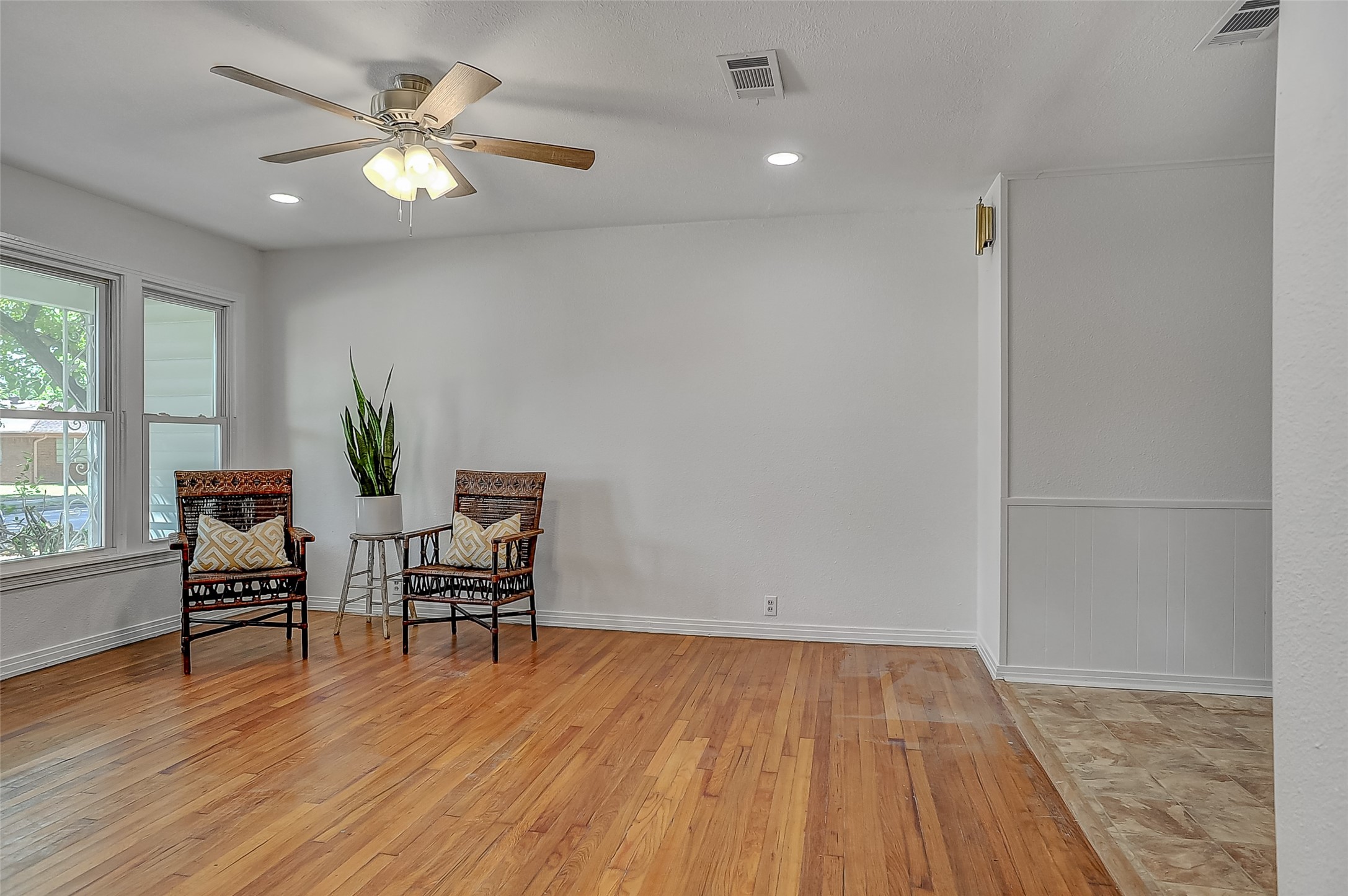 411 W Taylor Street Sherman TX 75092