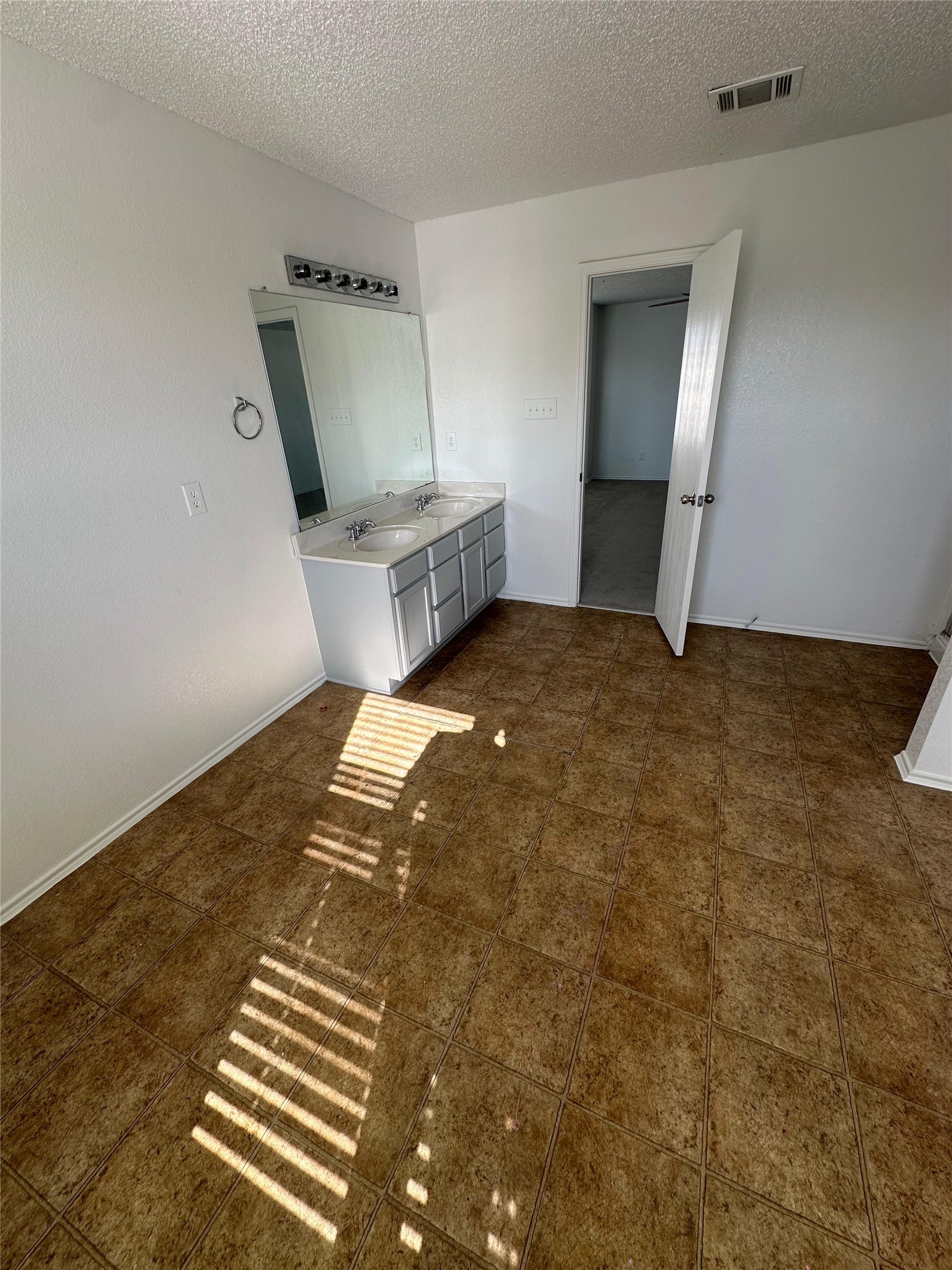 6232 Apalachee Trail Fort Worth TX 76179