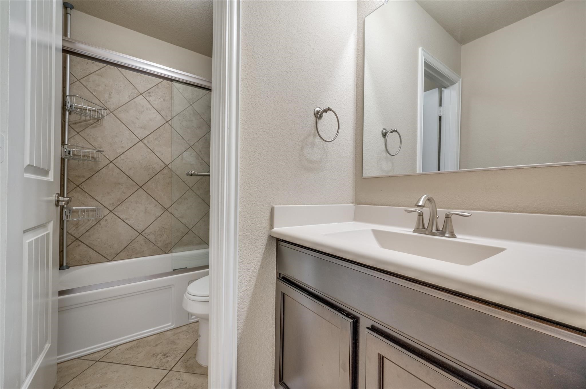1017 Nob Hill Place Mckinney TX 75071