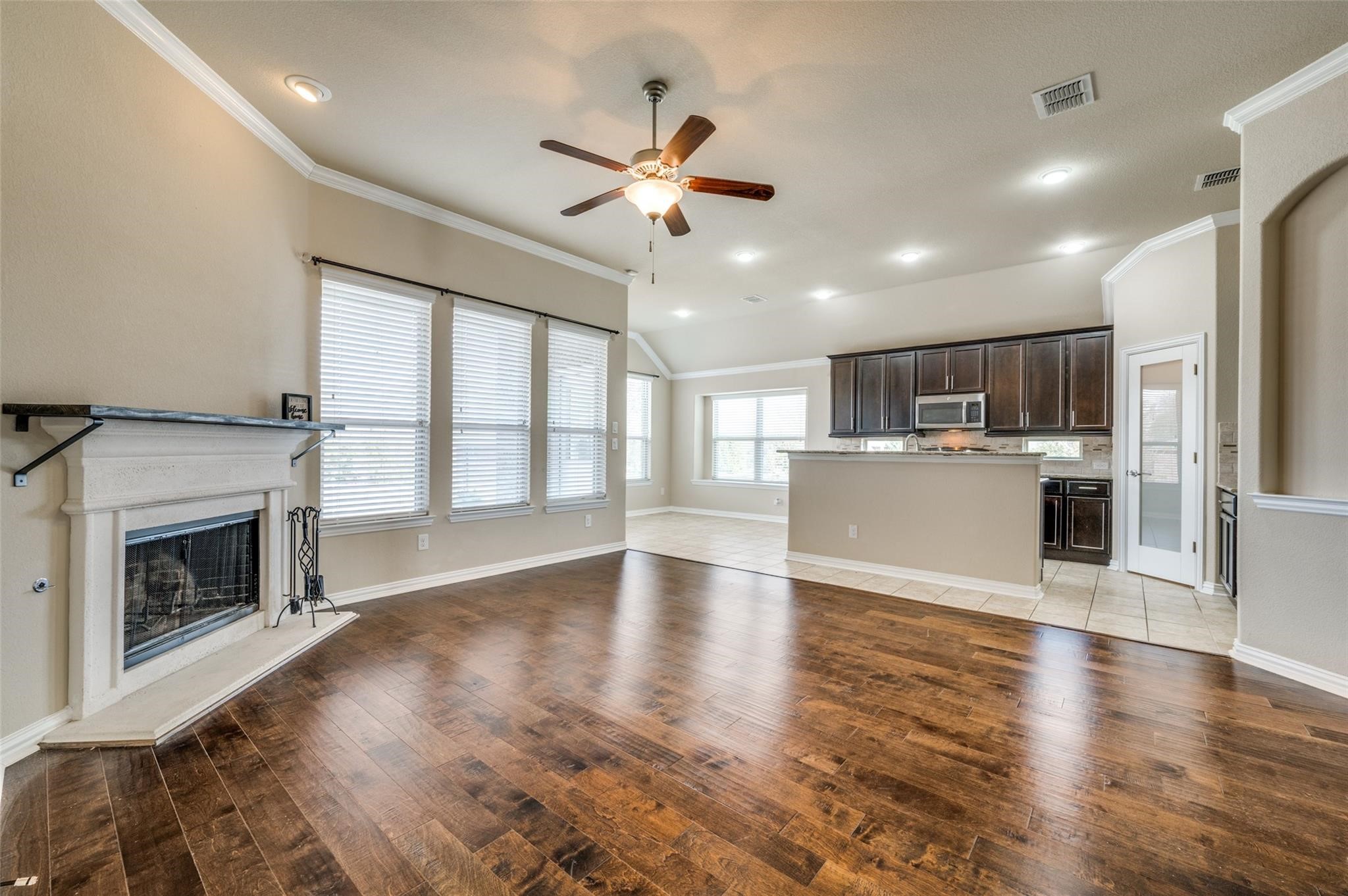 1017 Nob Hill Place Mckinney TX 75071