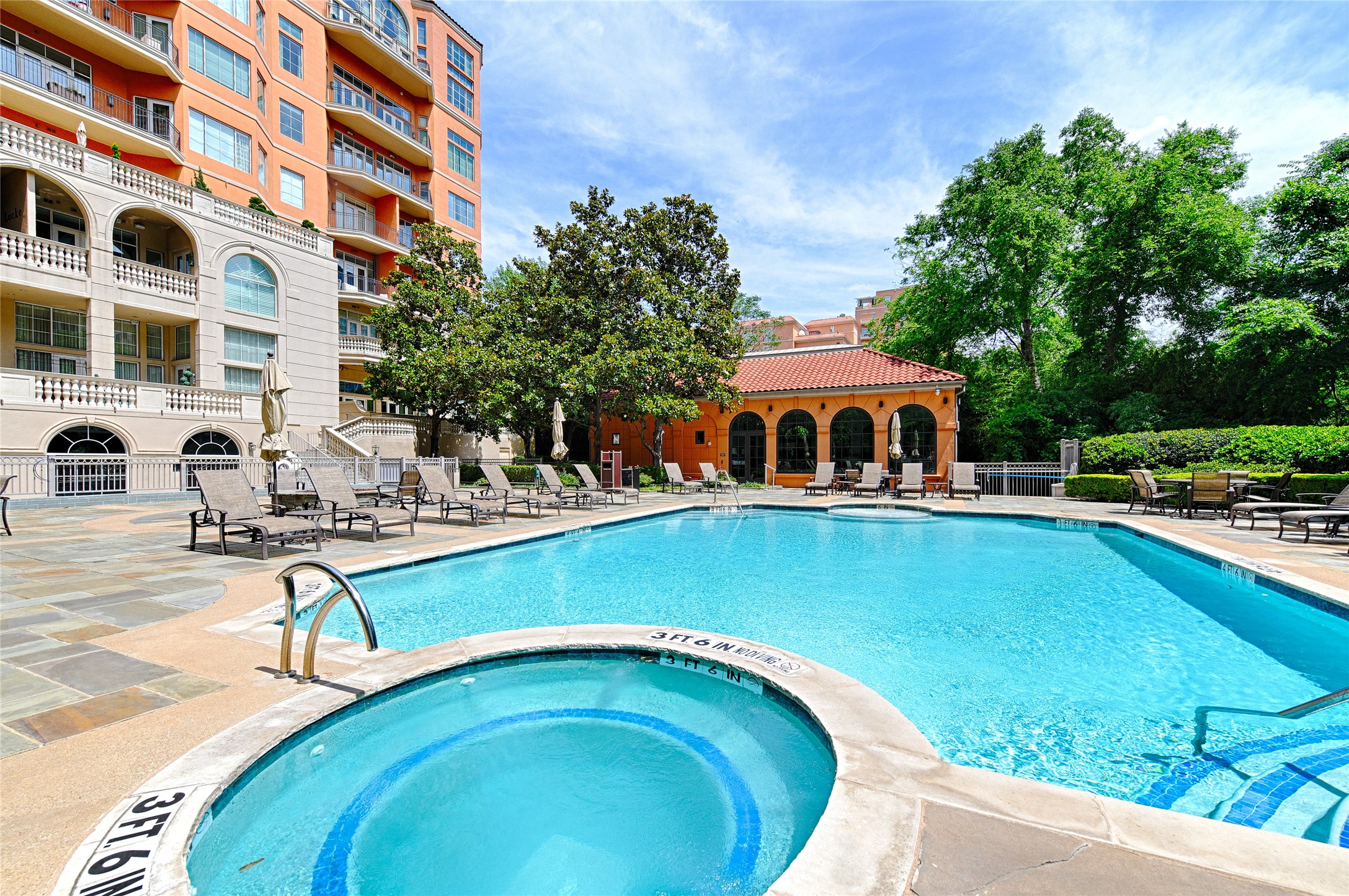 2828 Hood Street Dallas TX 75219
