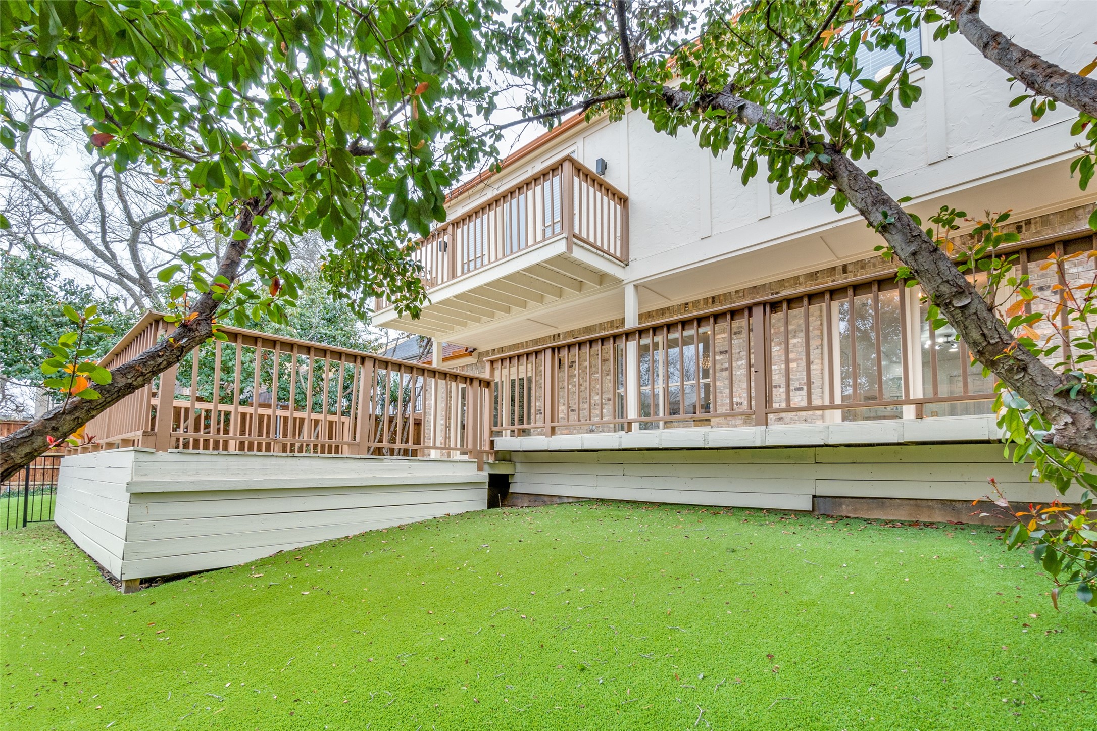9130 Valley Chapel Lane Dallas TX 75220