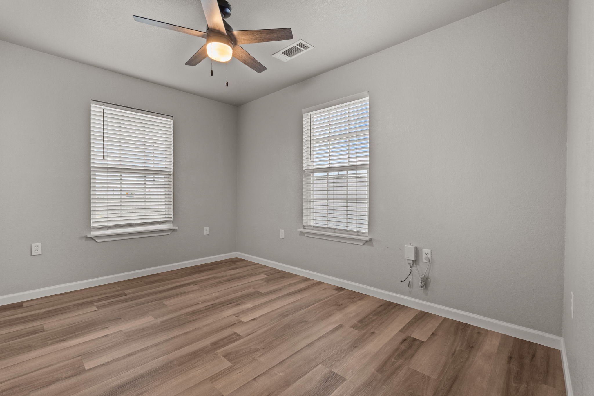 1070 E Reno Road Reno TX 76020