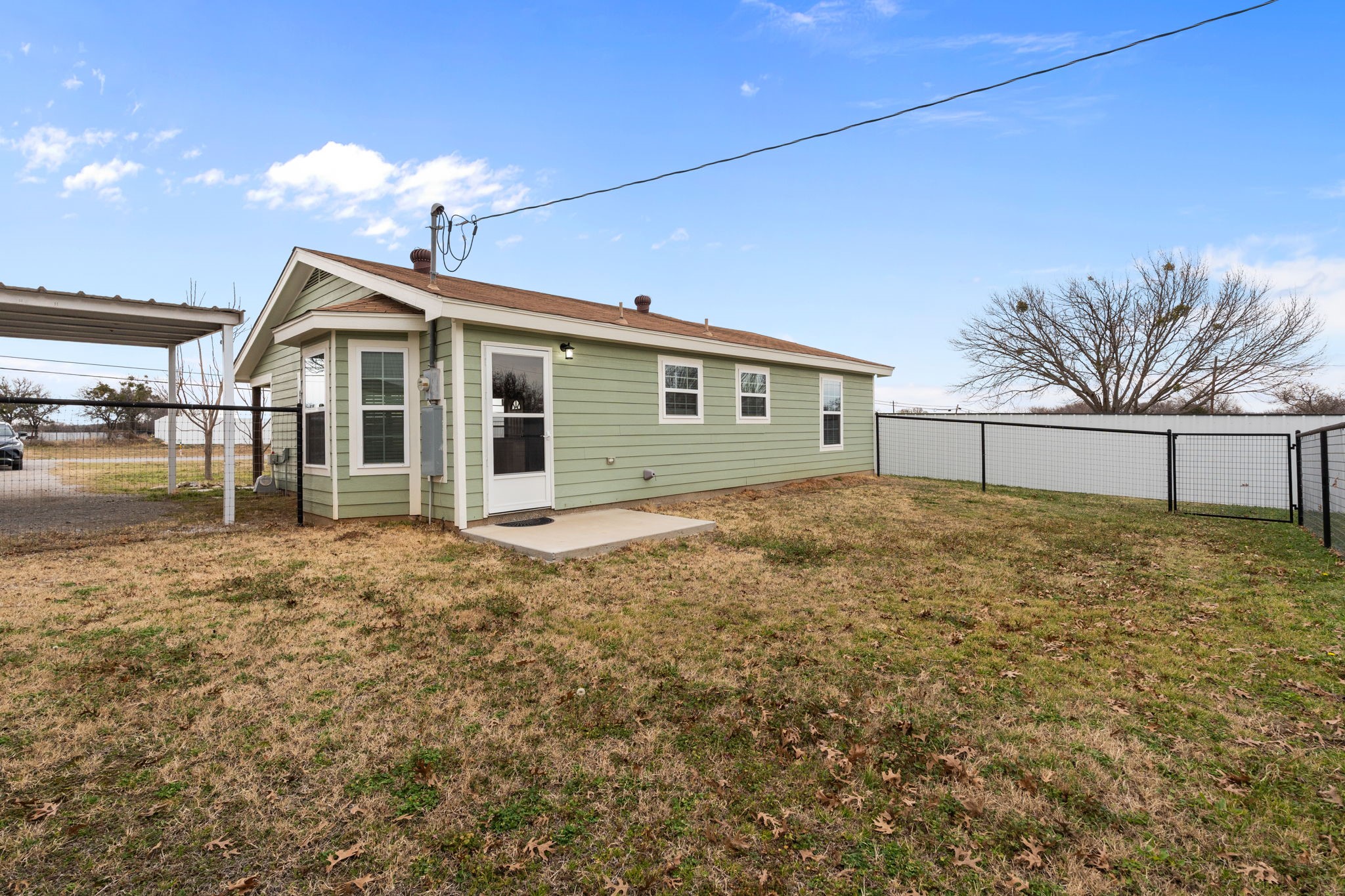 1070 E Reno Road Reno TX 76020