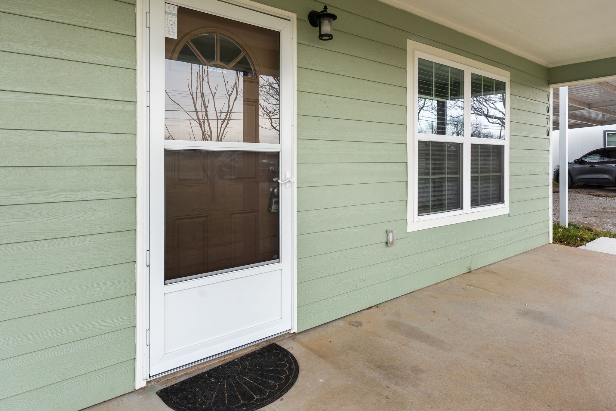 1070 E Reno Road Reno TX 76020