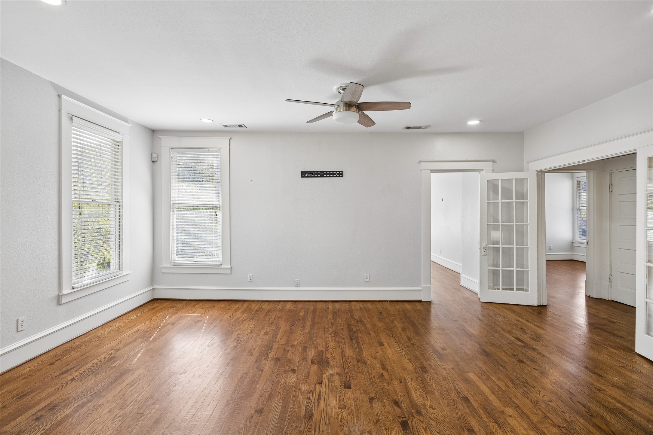 2605 Hibernia Street Dallas TX 75204