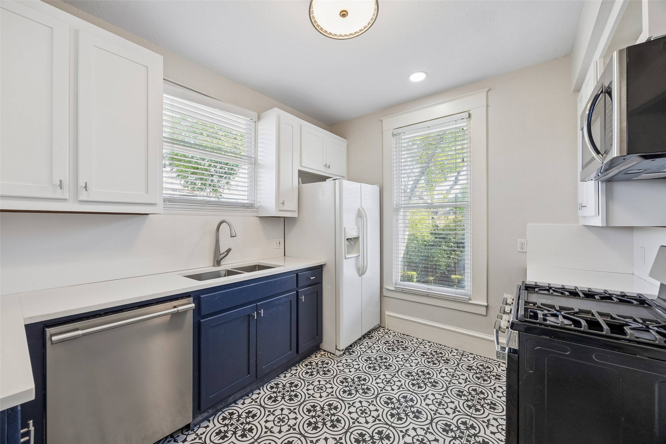2605 Hibernia Street Dallas TX 75204