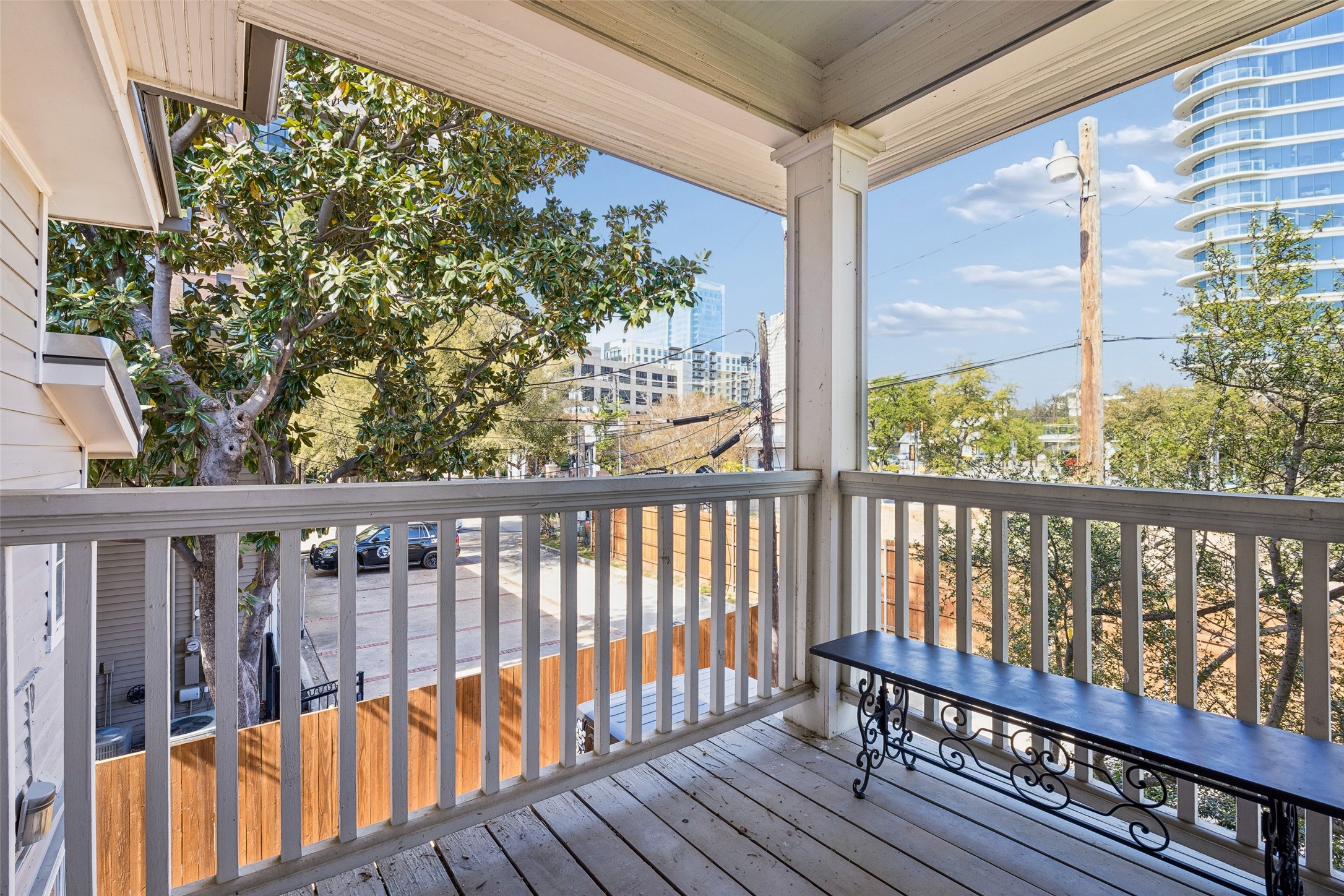 2605 Hibernia Street Dallas TX 75204