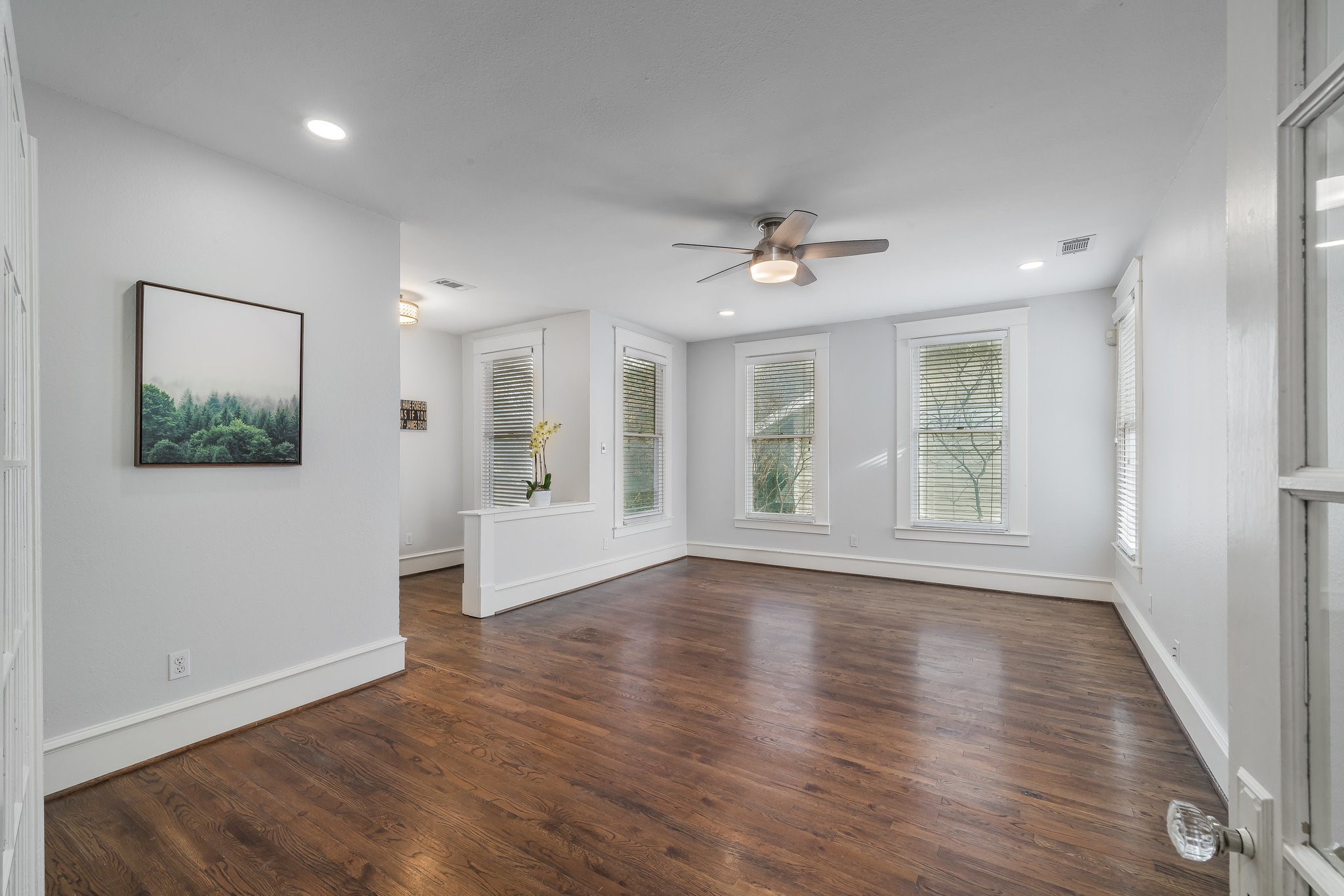 2605 Hibernia Street Dallas TX 75204